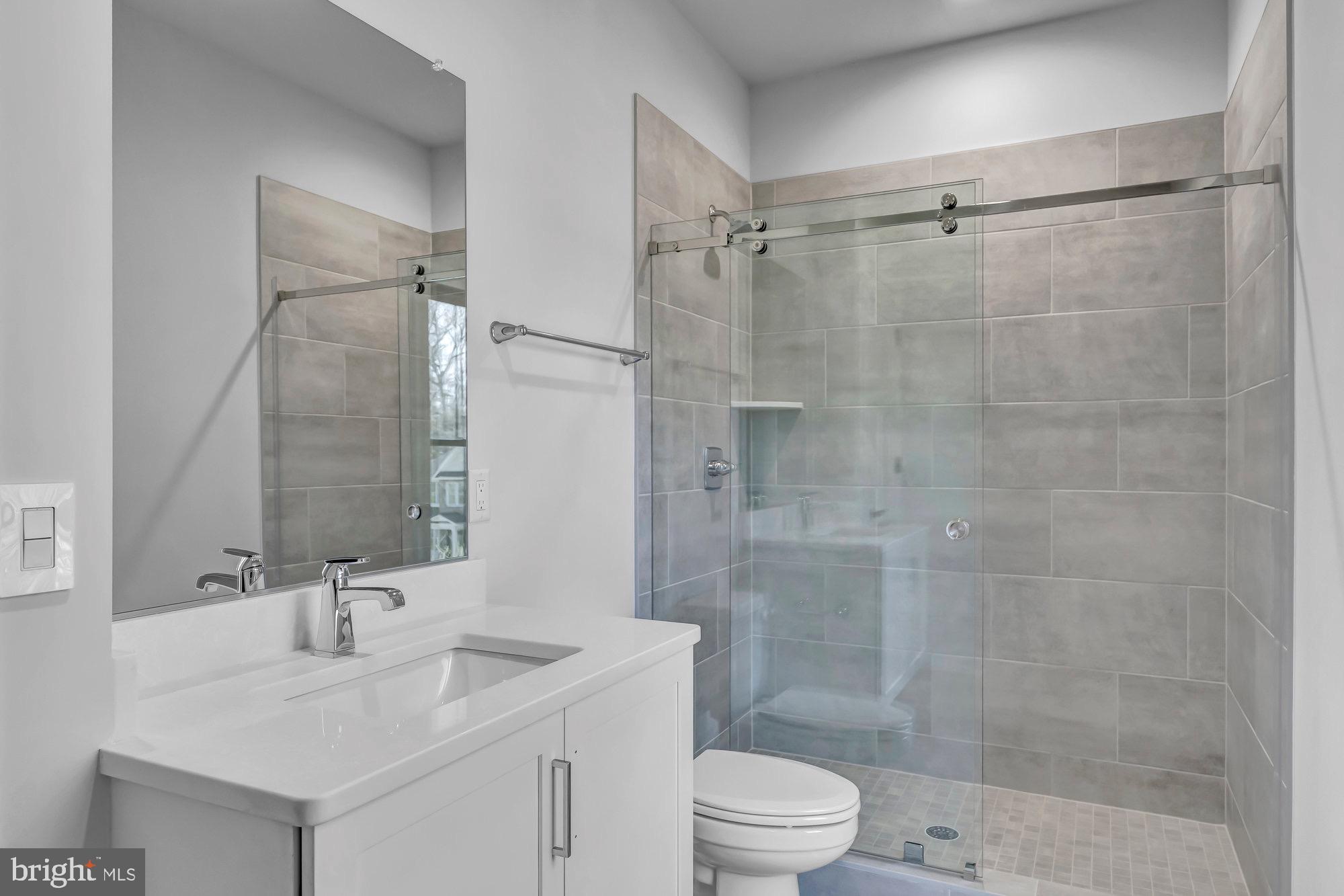 CINNAMON CREEK - Residential