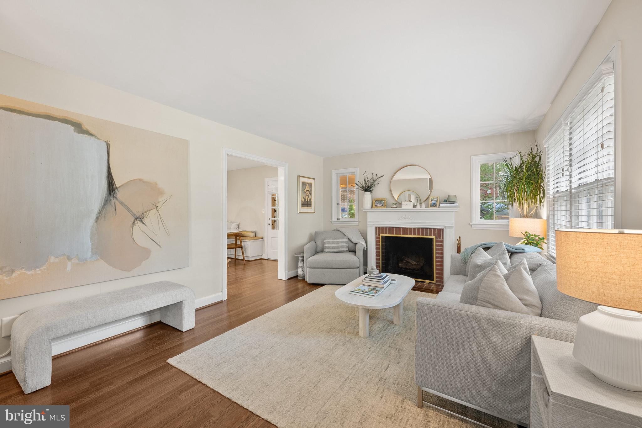 WOODACRES - Residential