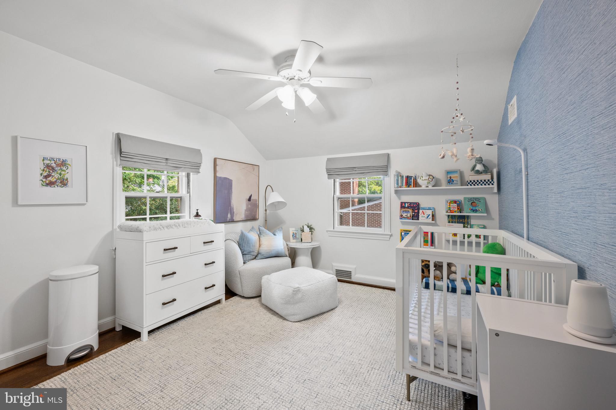 WOODACRES - Residential