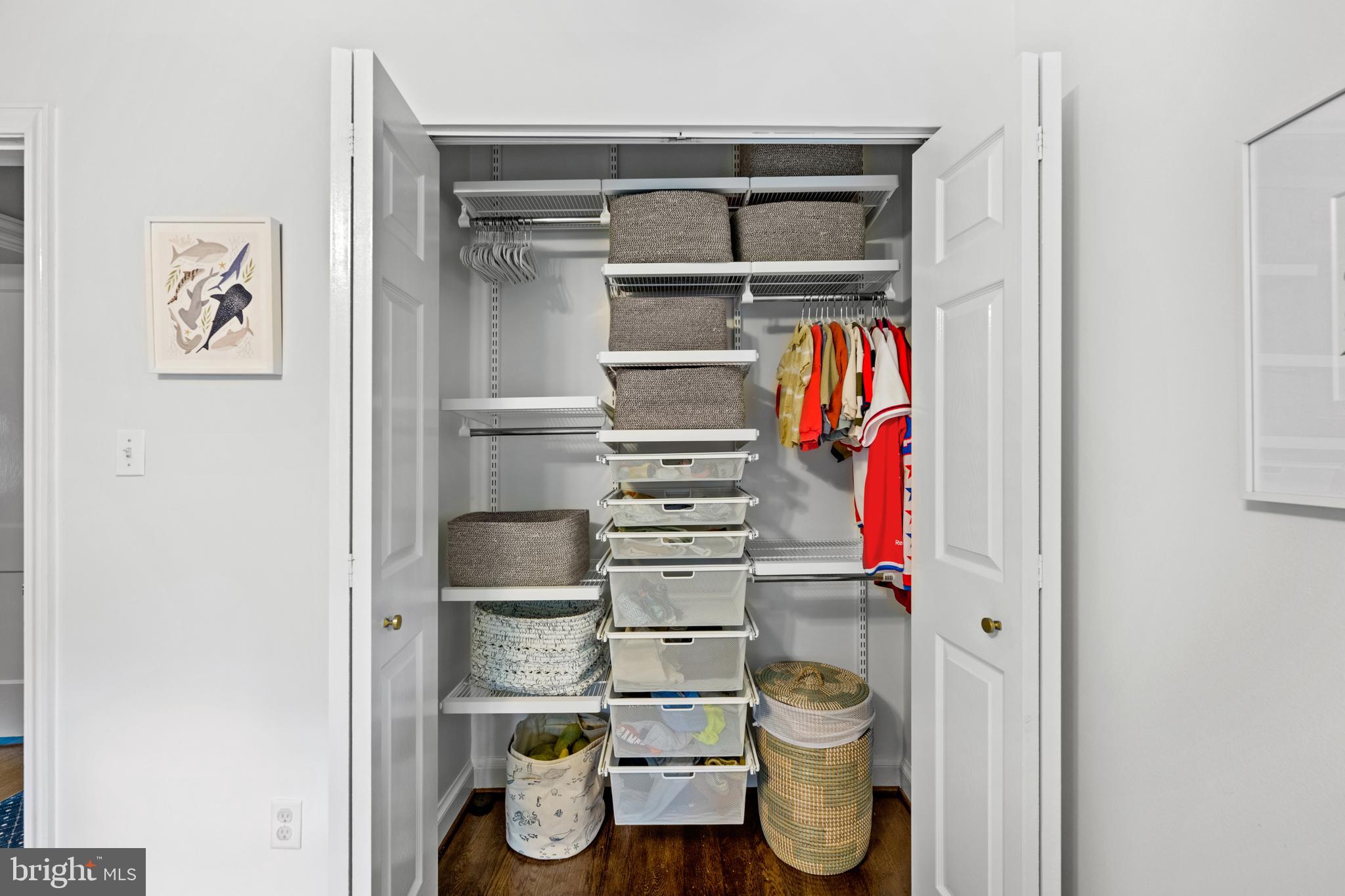 WOODACRES - Residential