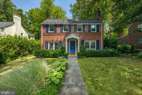 Photo of 5907 Cobalt Road, Bethesda, MD 20816 (MLS # MDMC2138012)