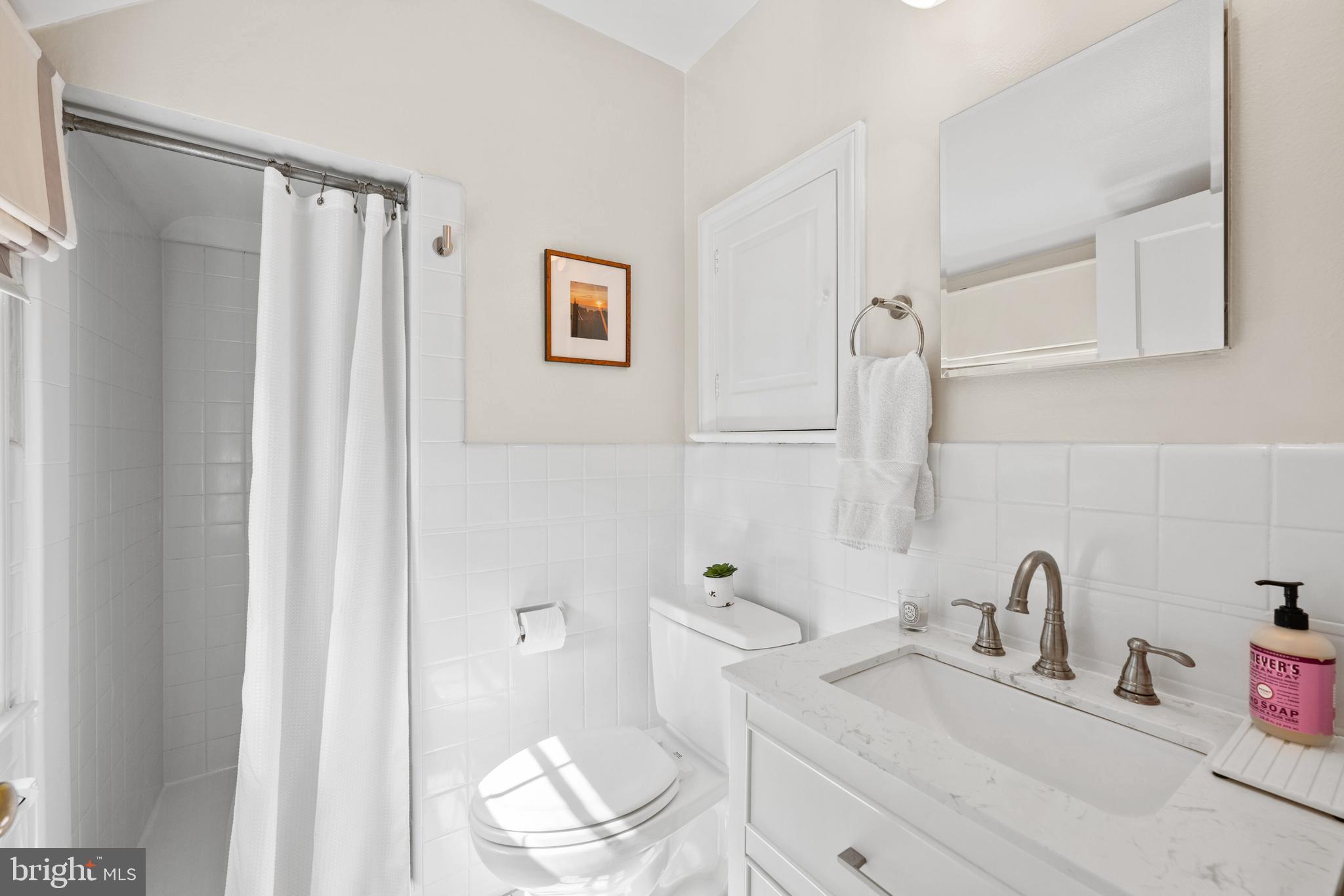 WOODACRES - Residential