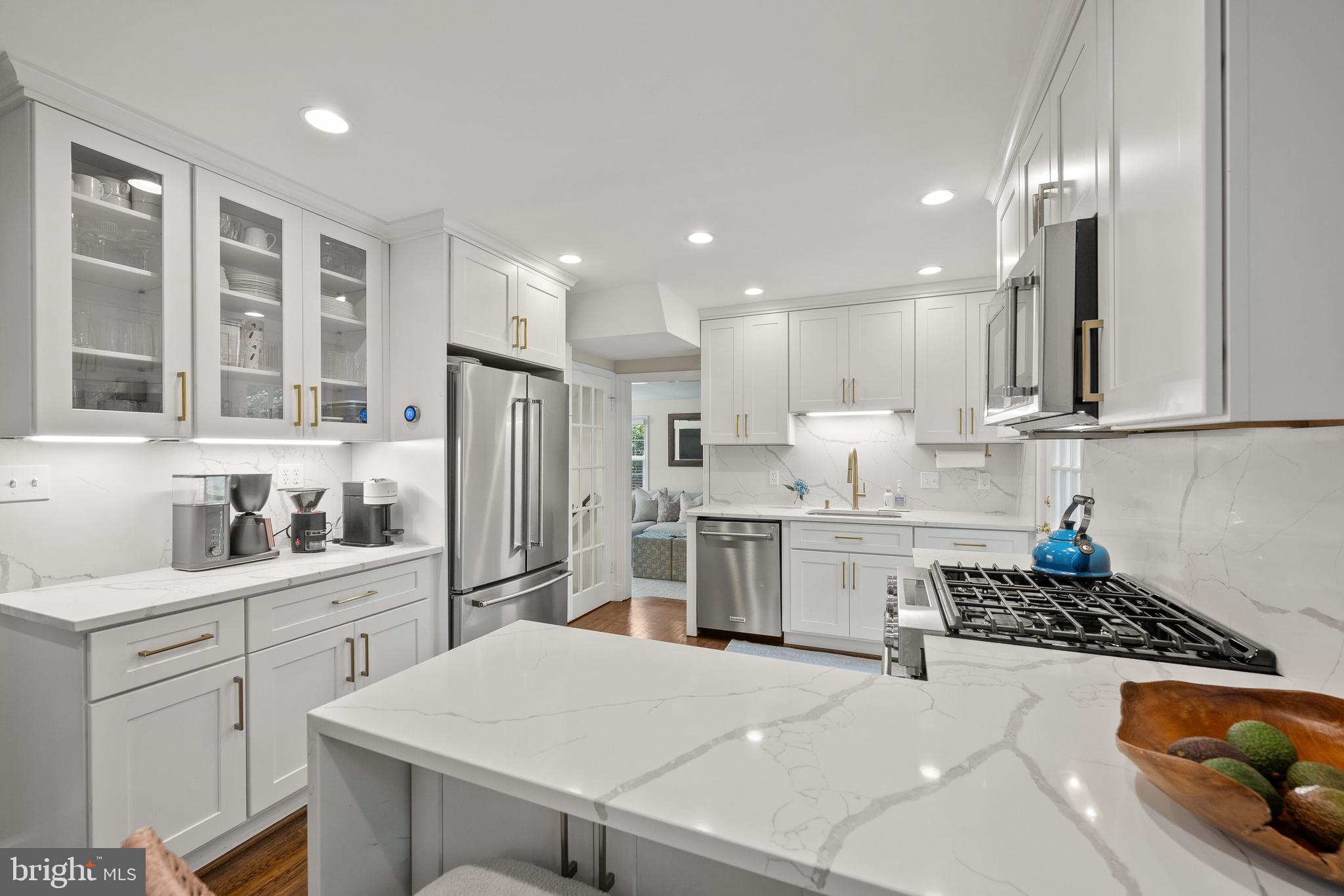 WOODACRES - Residential