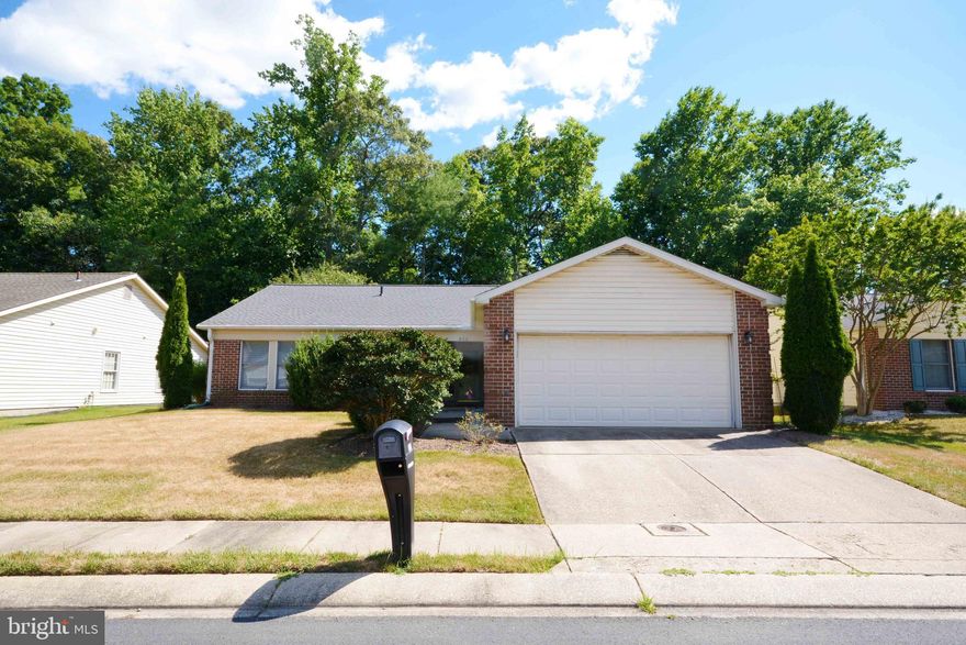 Single family home in the retirement community of Heritage Harbour.