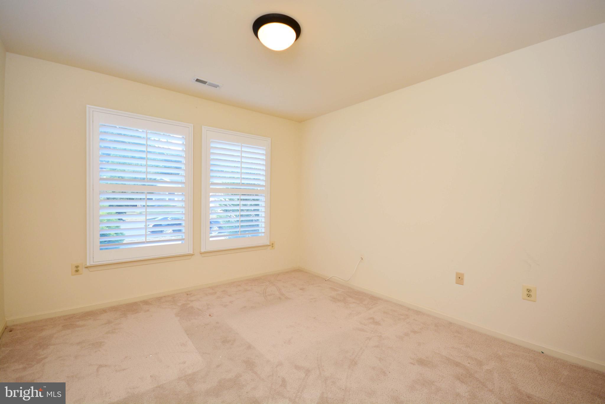 HERITAGE HARBOUR - Residential Lease