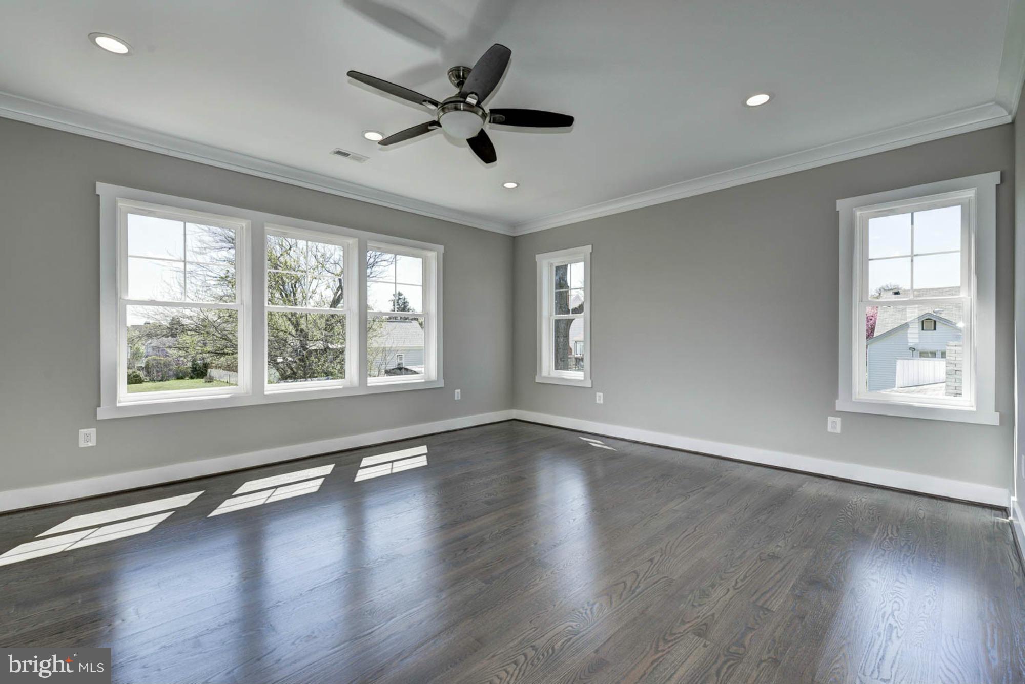 LAUDERDALE - Residential