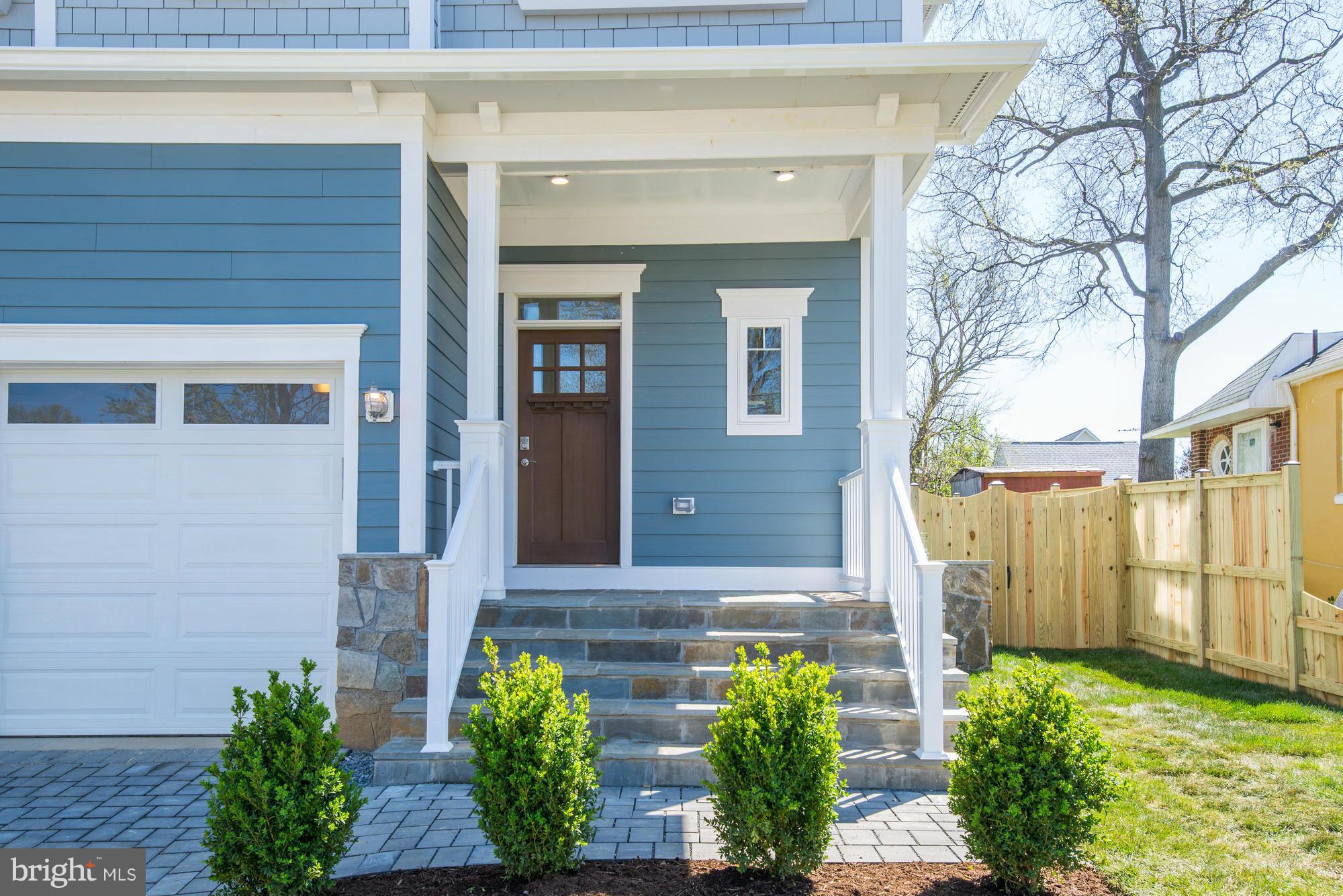 LAUDERDALE - Residential