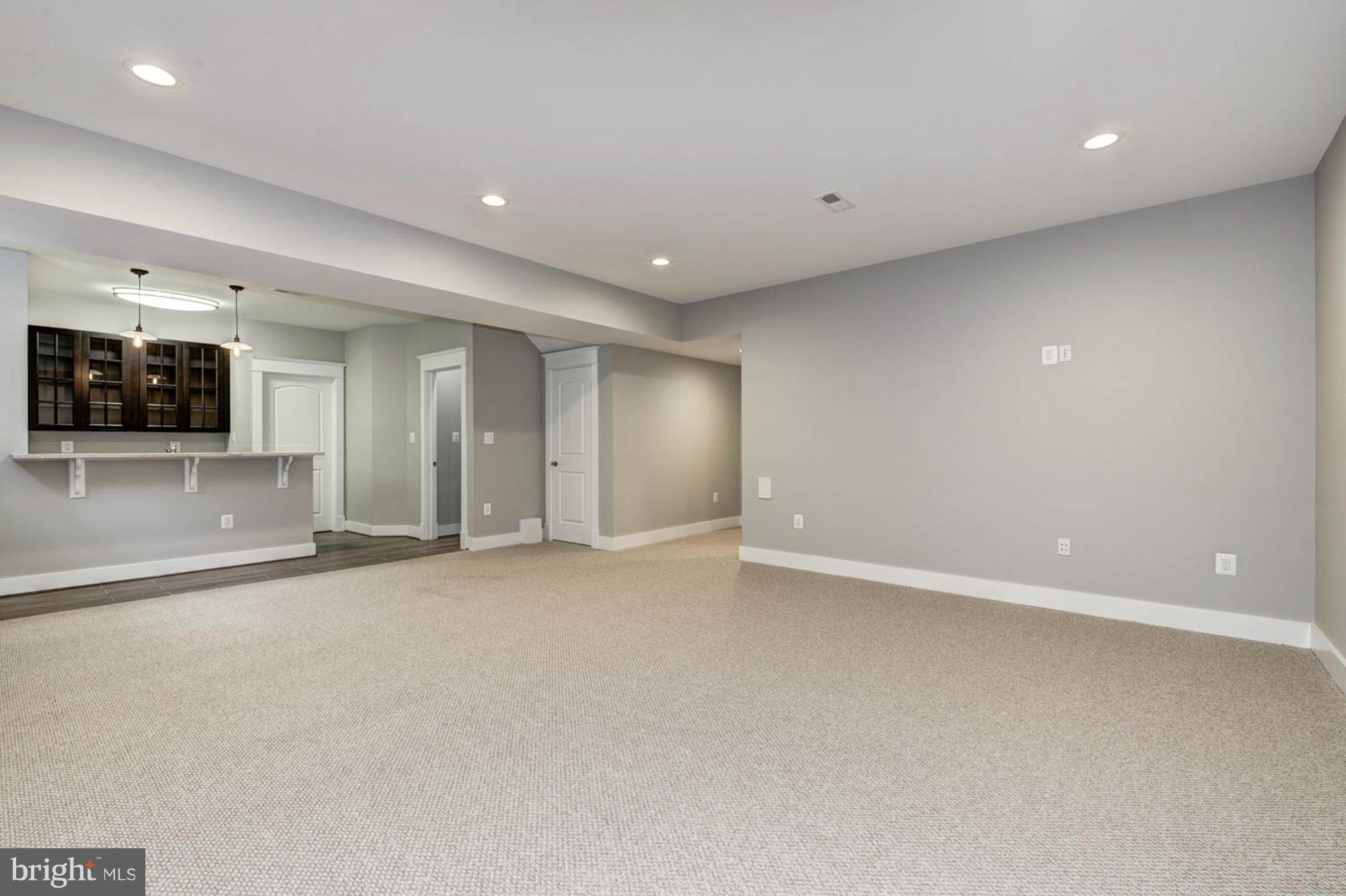 LAUDERDALE - Residential