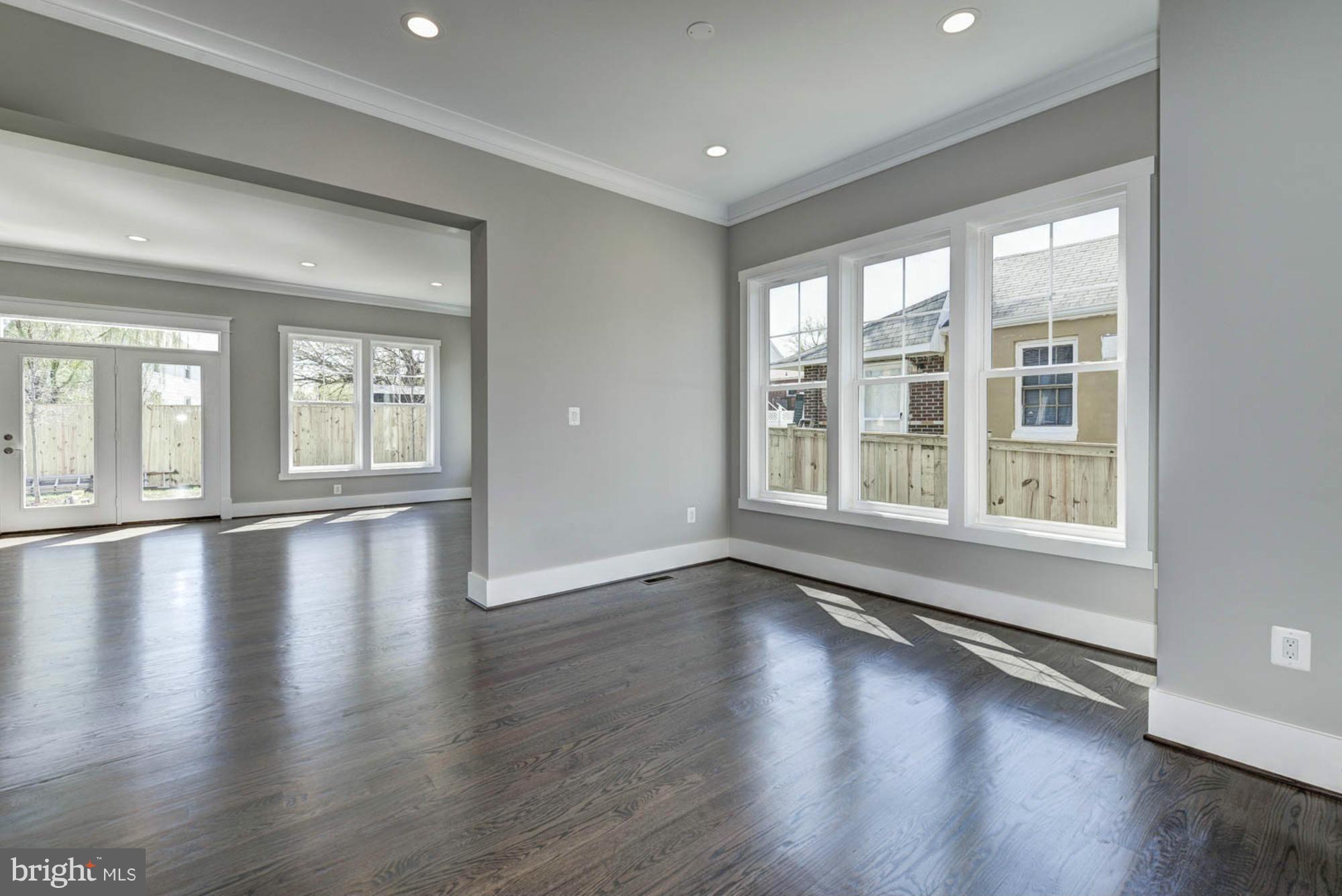 LAUDERDALE - Residential