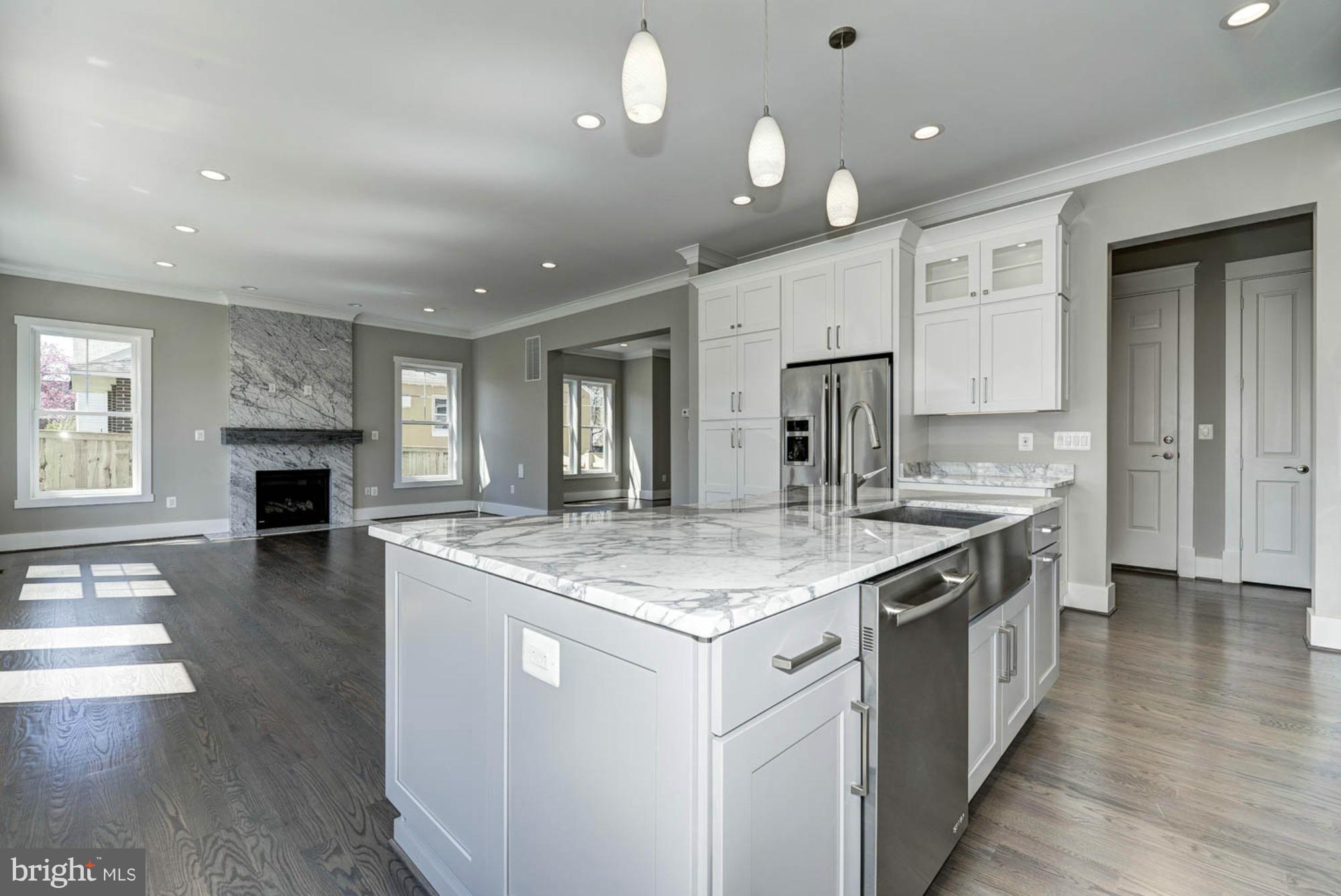 LAUDERDALE - Residential