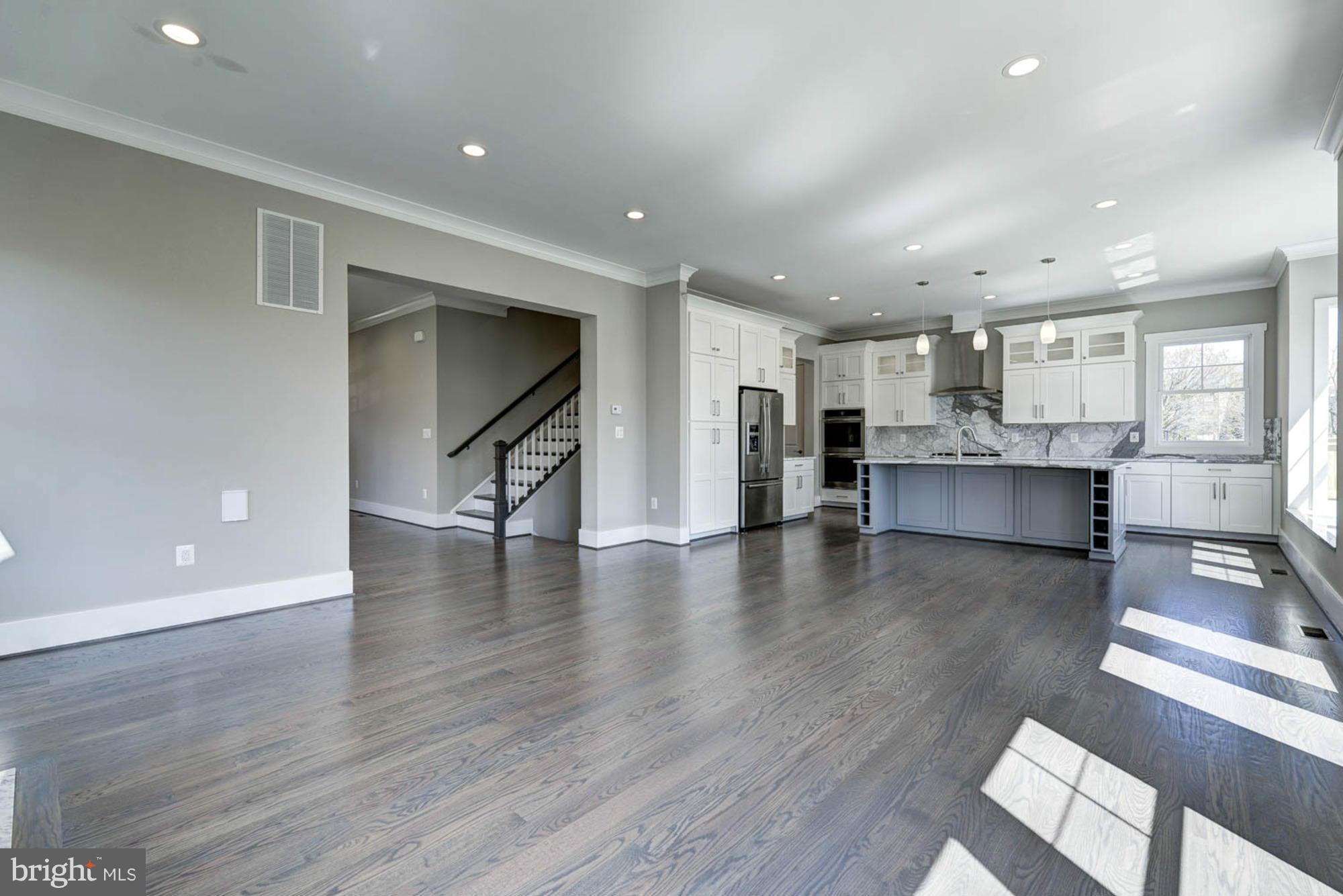 LAUDERDALE - Residential