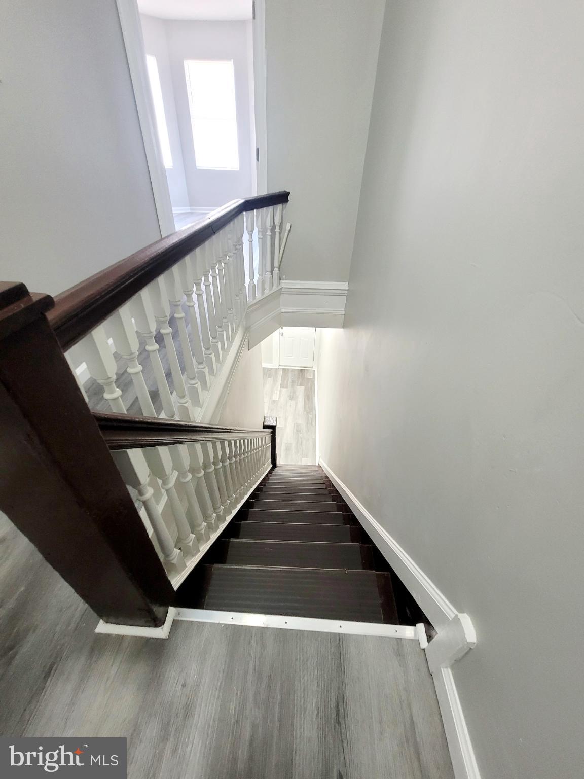 HUNTING PARK - Residential Lease