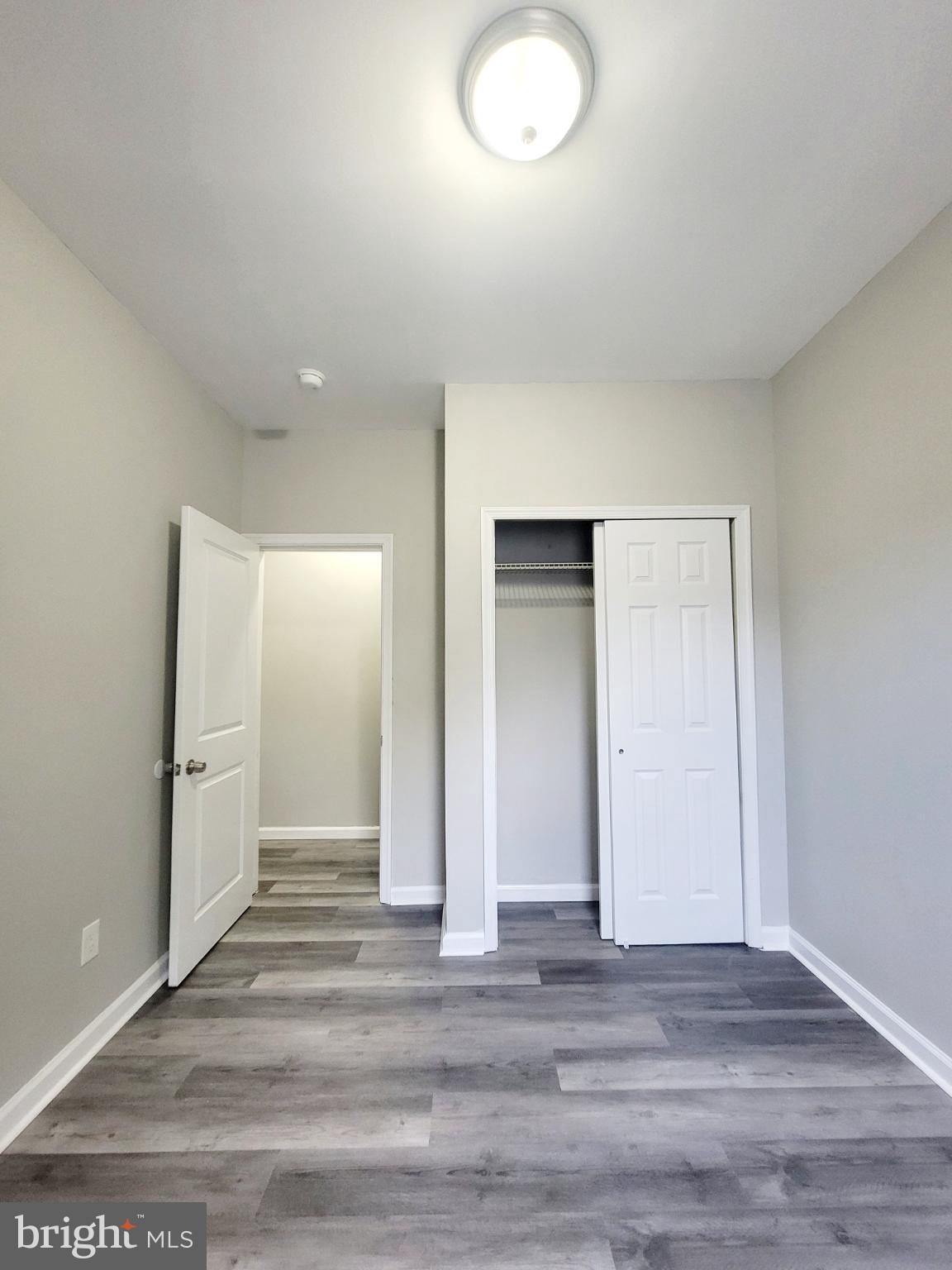 HUNTING PARK - Residential Lease