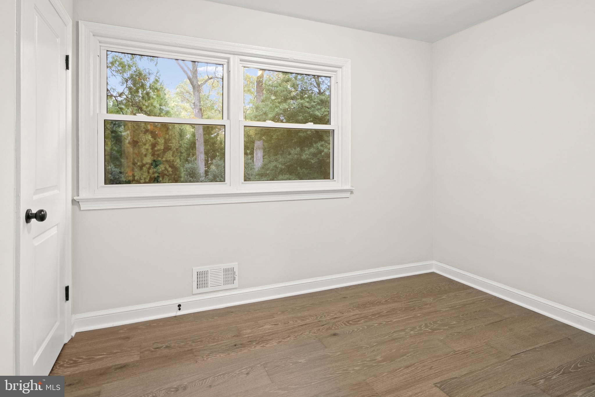 LANES CHESTERBROOK - Residential