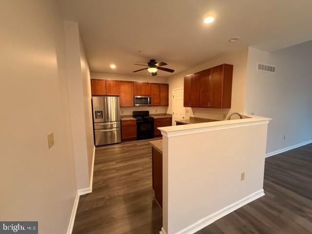 2133 HIDDEN MEADOWS AVENUE