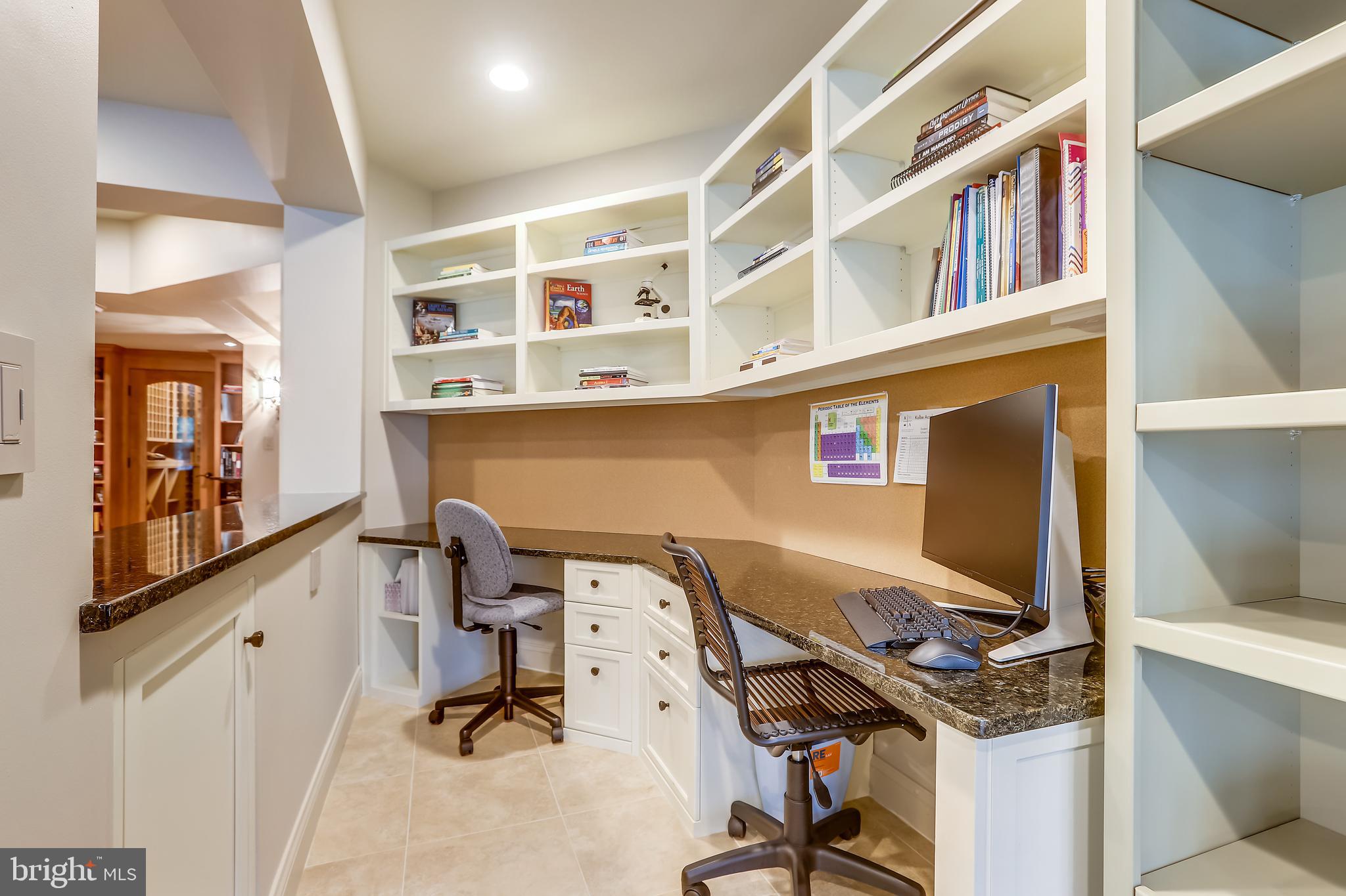 WYATTS HILL - Residential