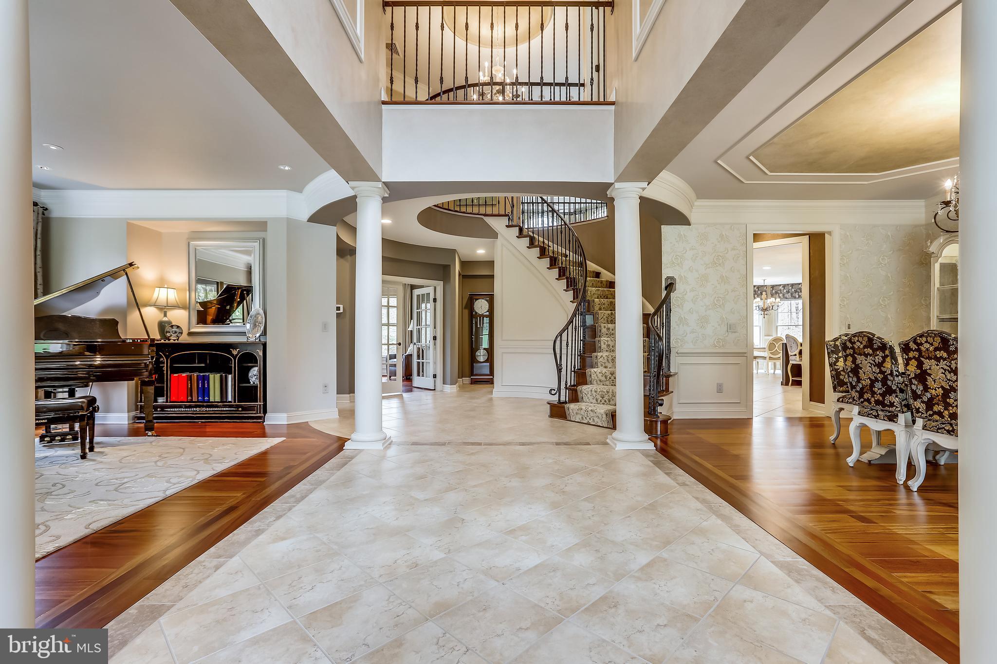 WYATTS HILL - Residential