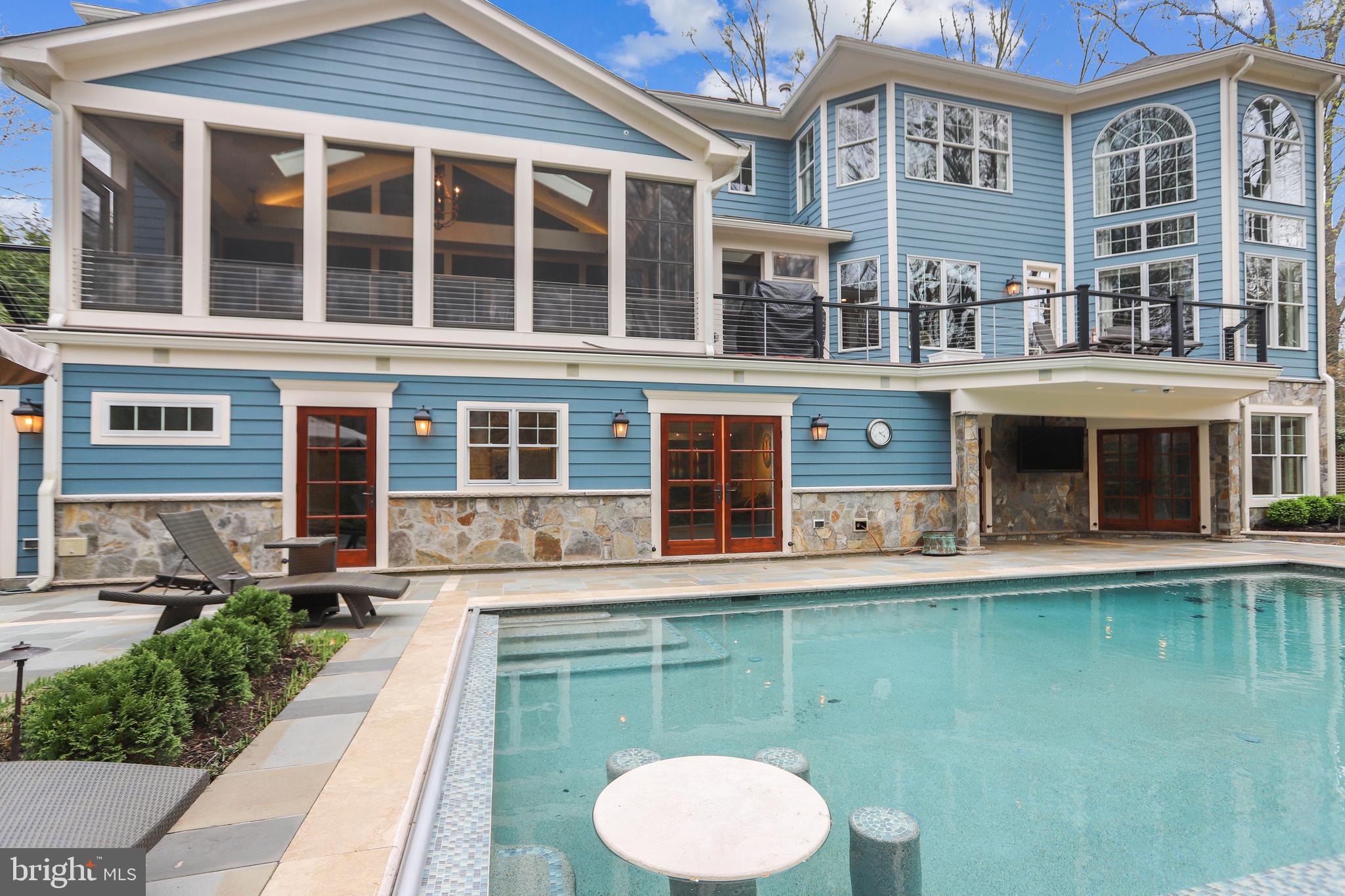 WYATTS HILL - Residential