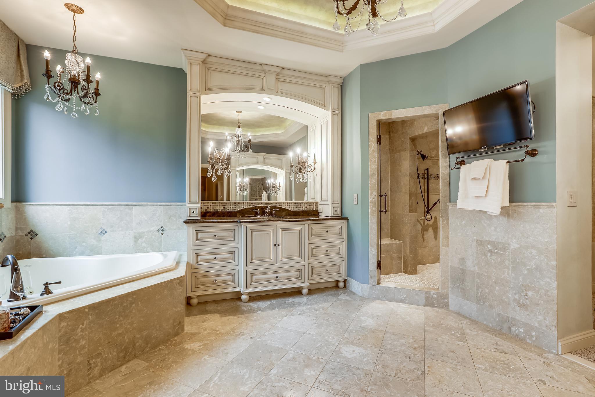 WYATTS HILL - Residential