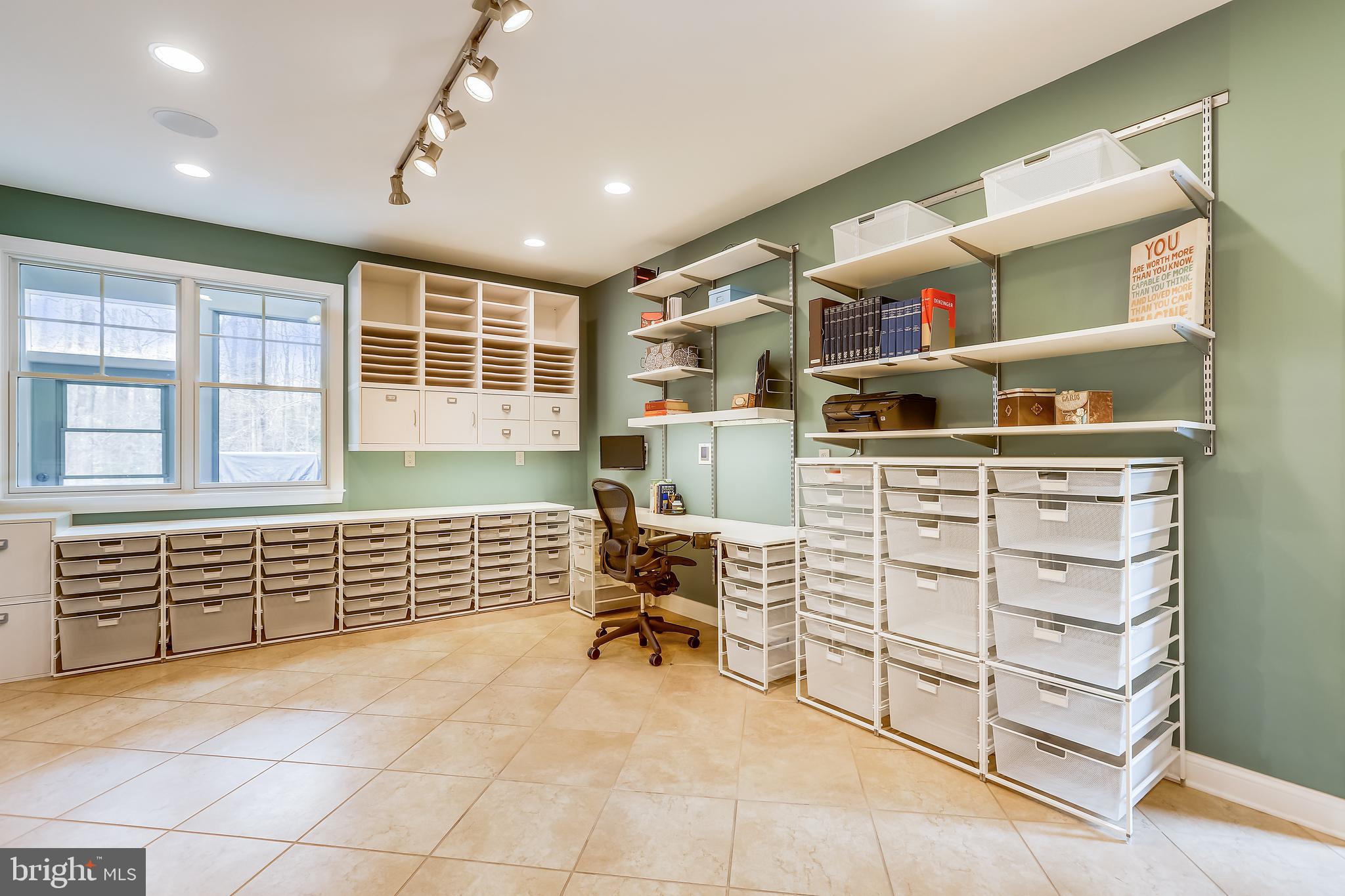 WYATTS HILL - Residential