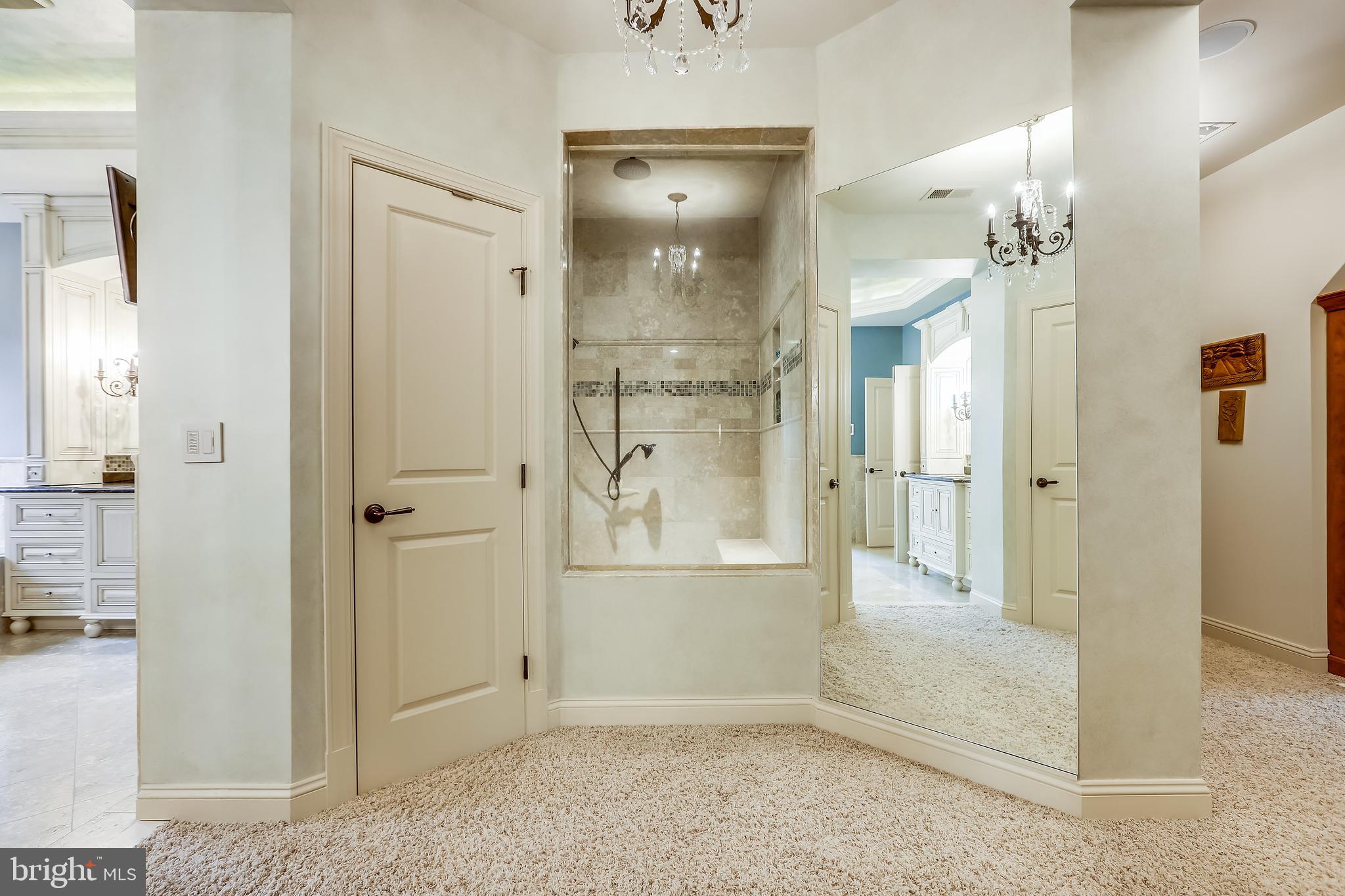 WYATTS HILL - Residential