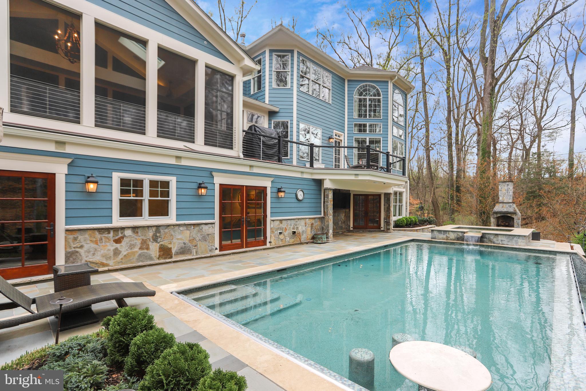 WYATTS HILL - Residential