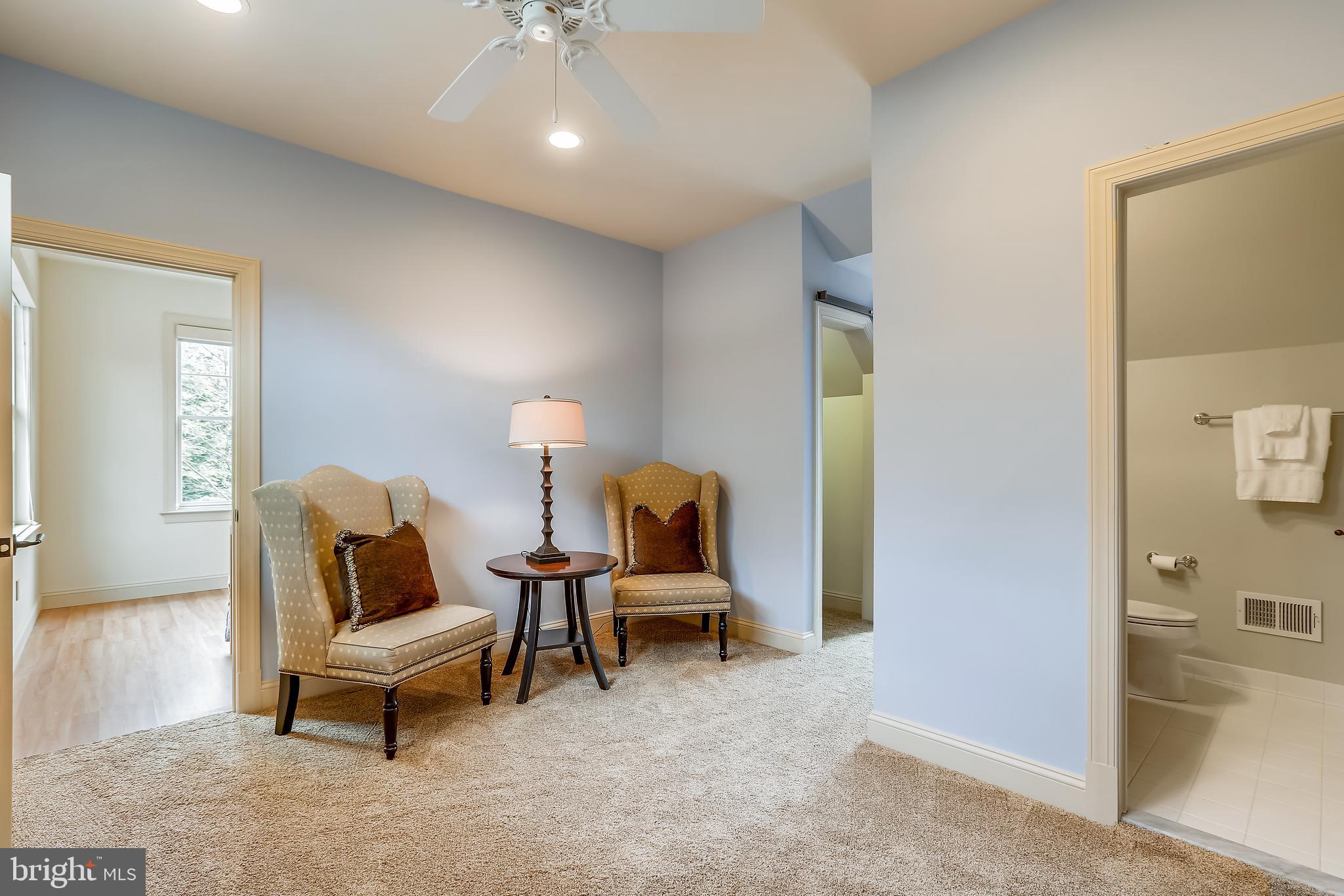 WYATTS HILL - Residential