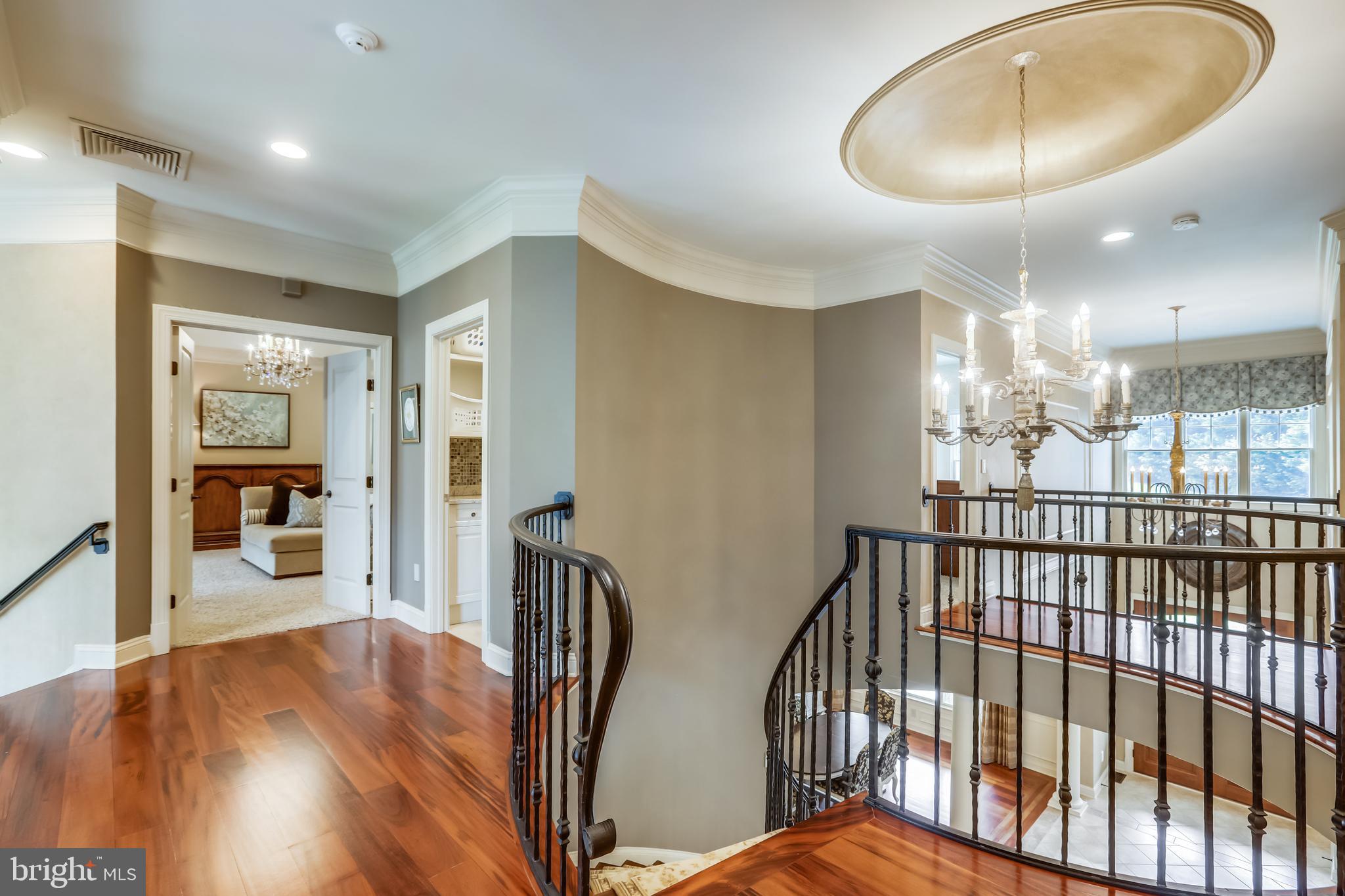 WYATTS HILL - Residential