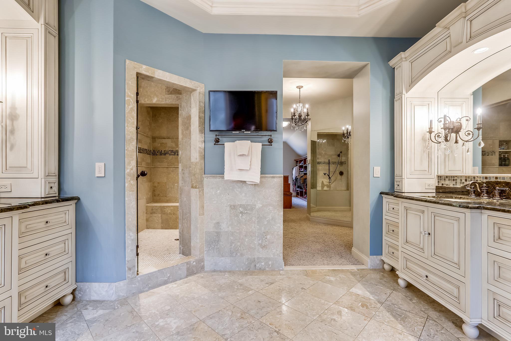 WYATTS HILL - Residential