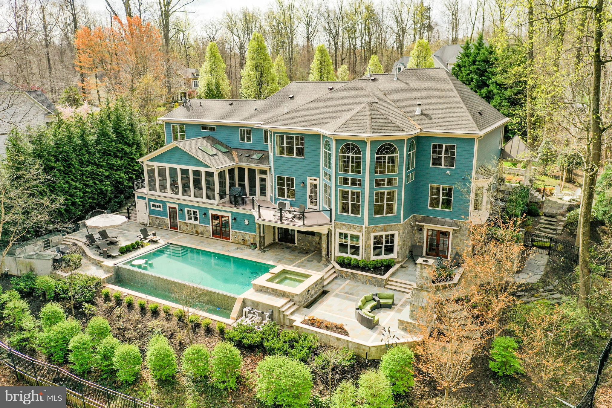 WYATTS HILL - Residential