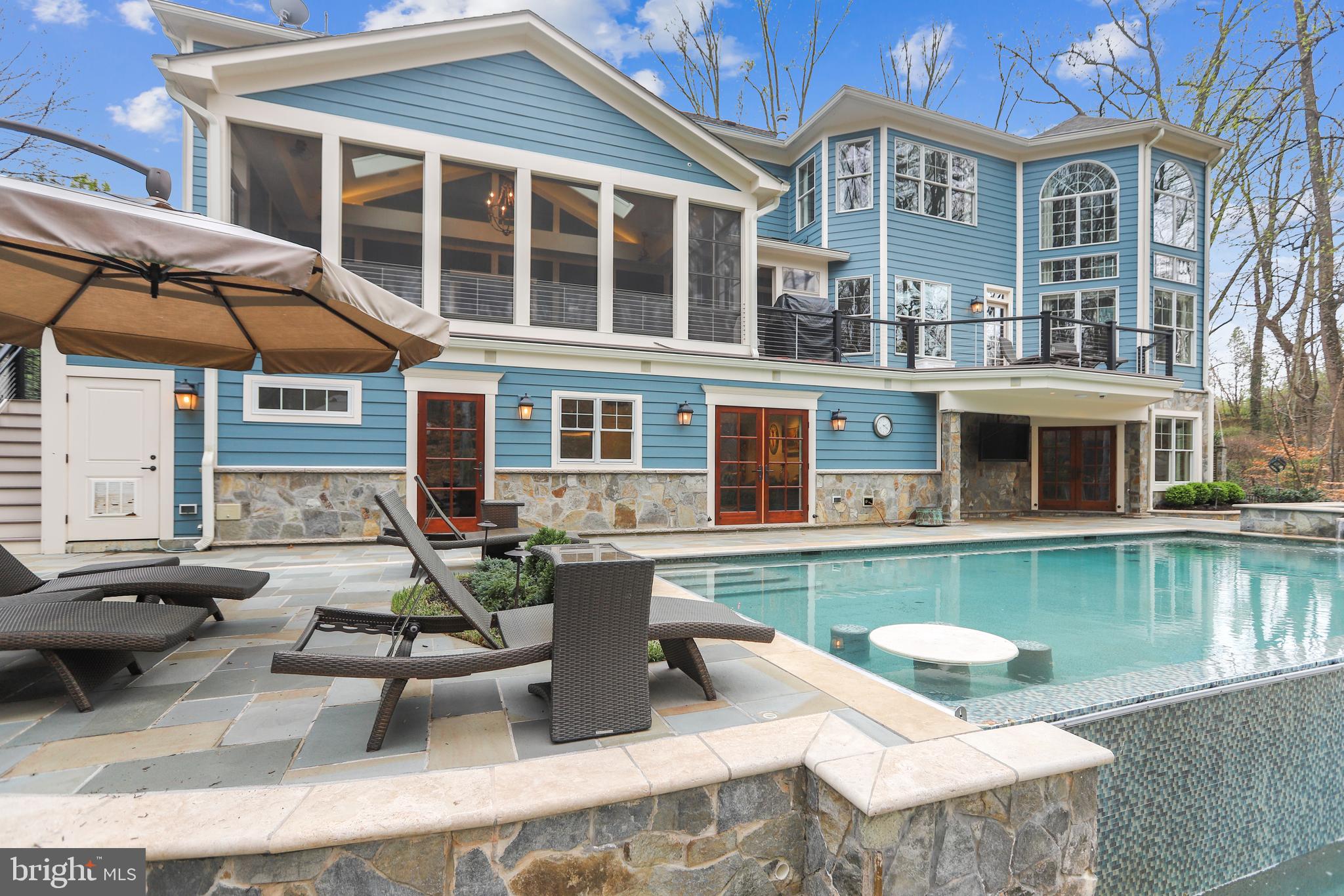 WYATTS HILL - Residential