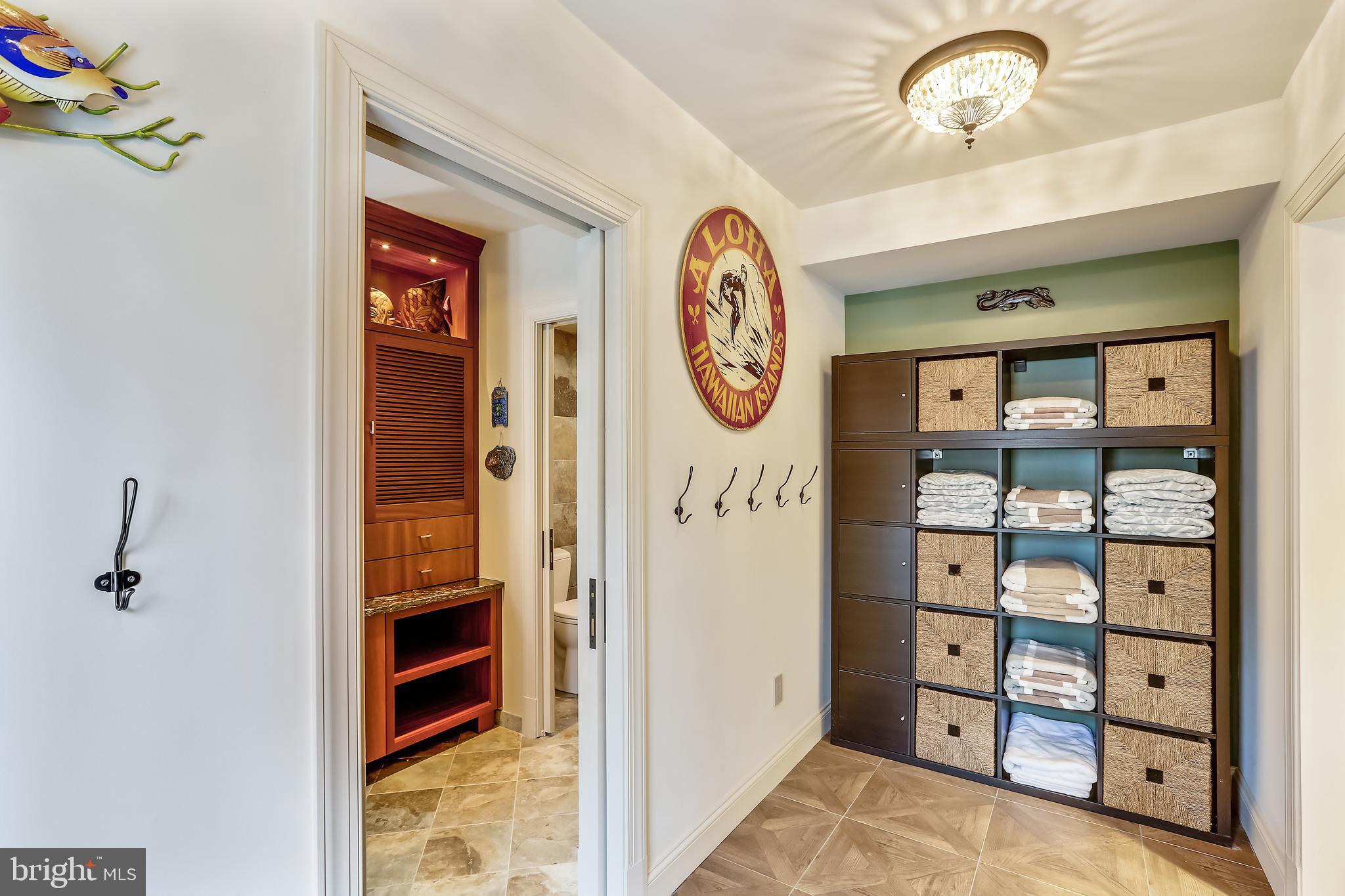 WYATTS HILL - Residential