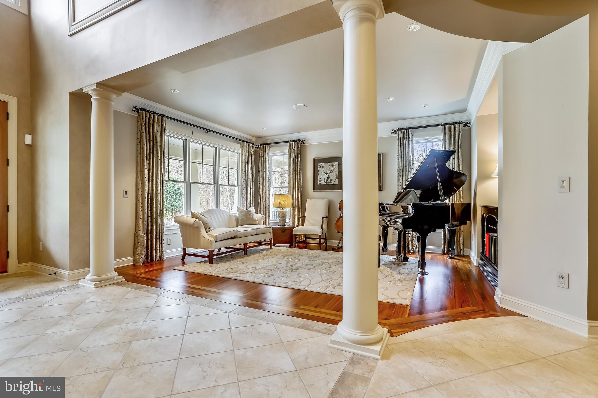 WYATTS HILL - Residential