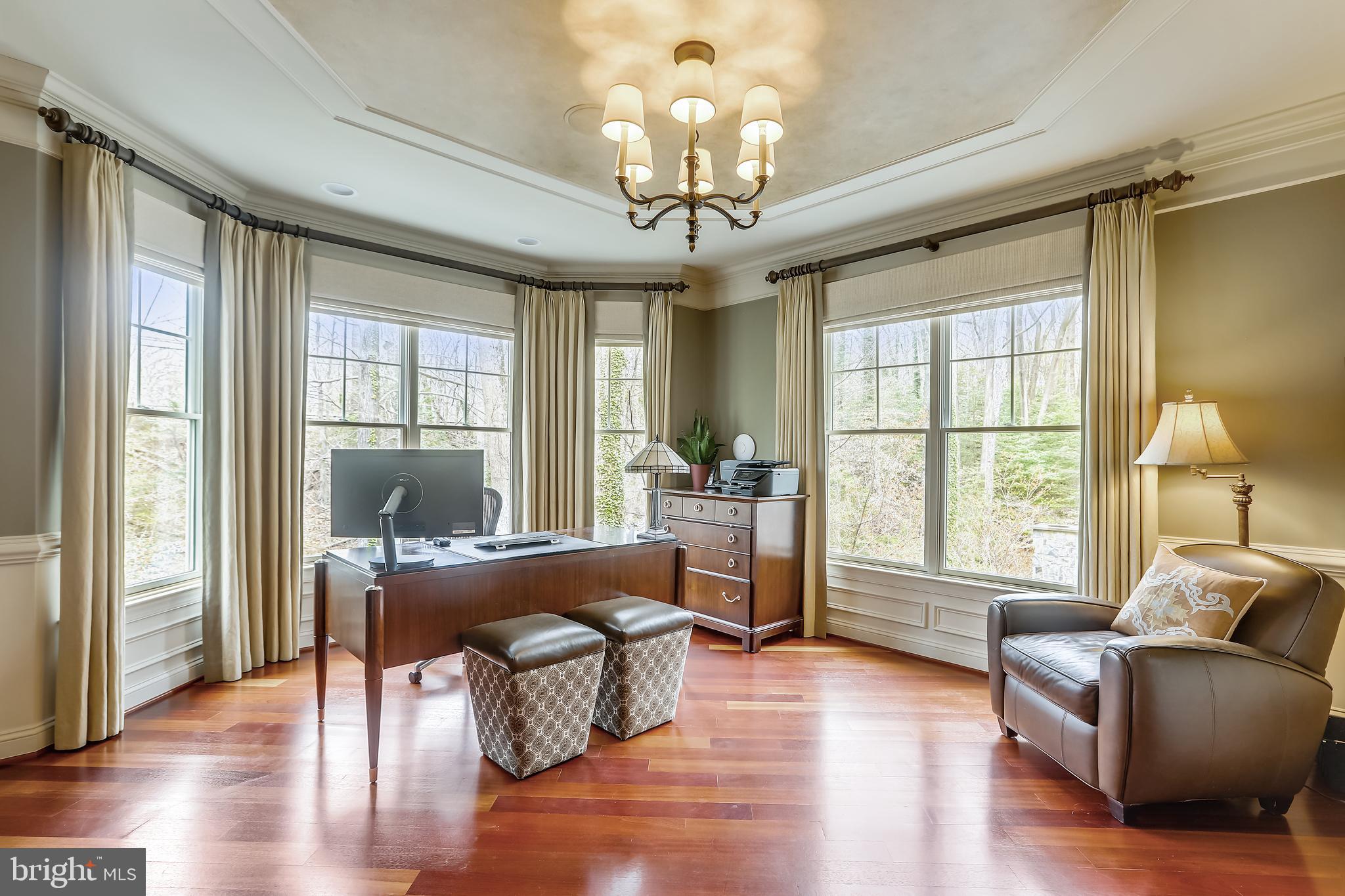 WYATTS HILL - Residential