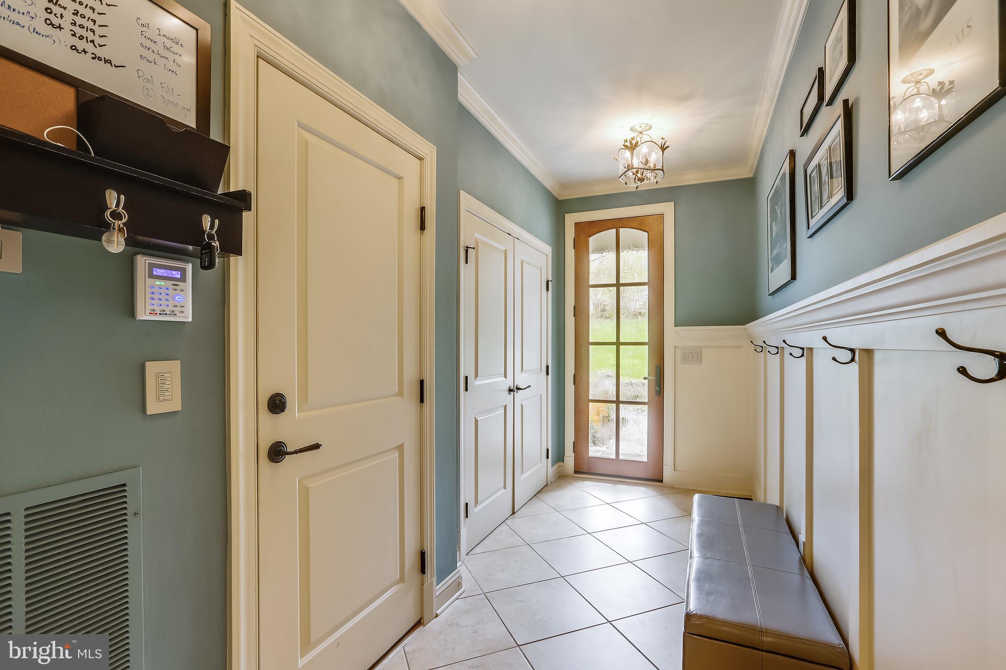 WYATTS HILL - Residential