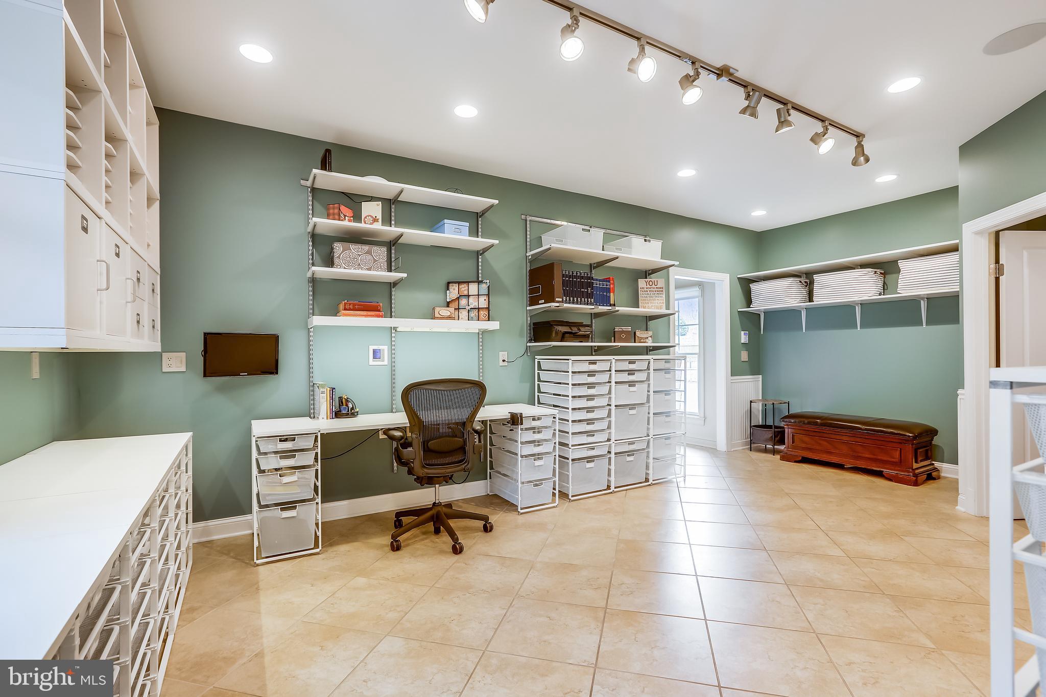 WYATTS HILL - Residential