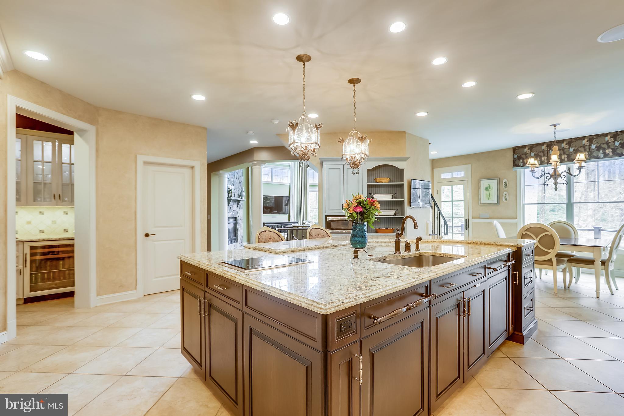 WYATTS HILL - Residential