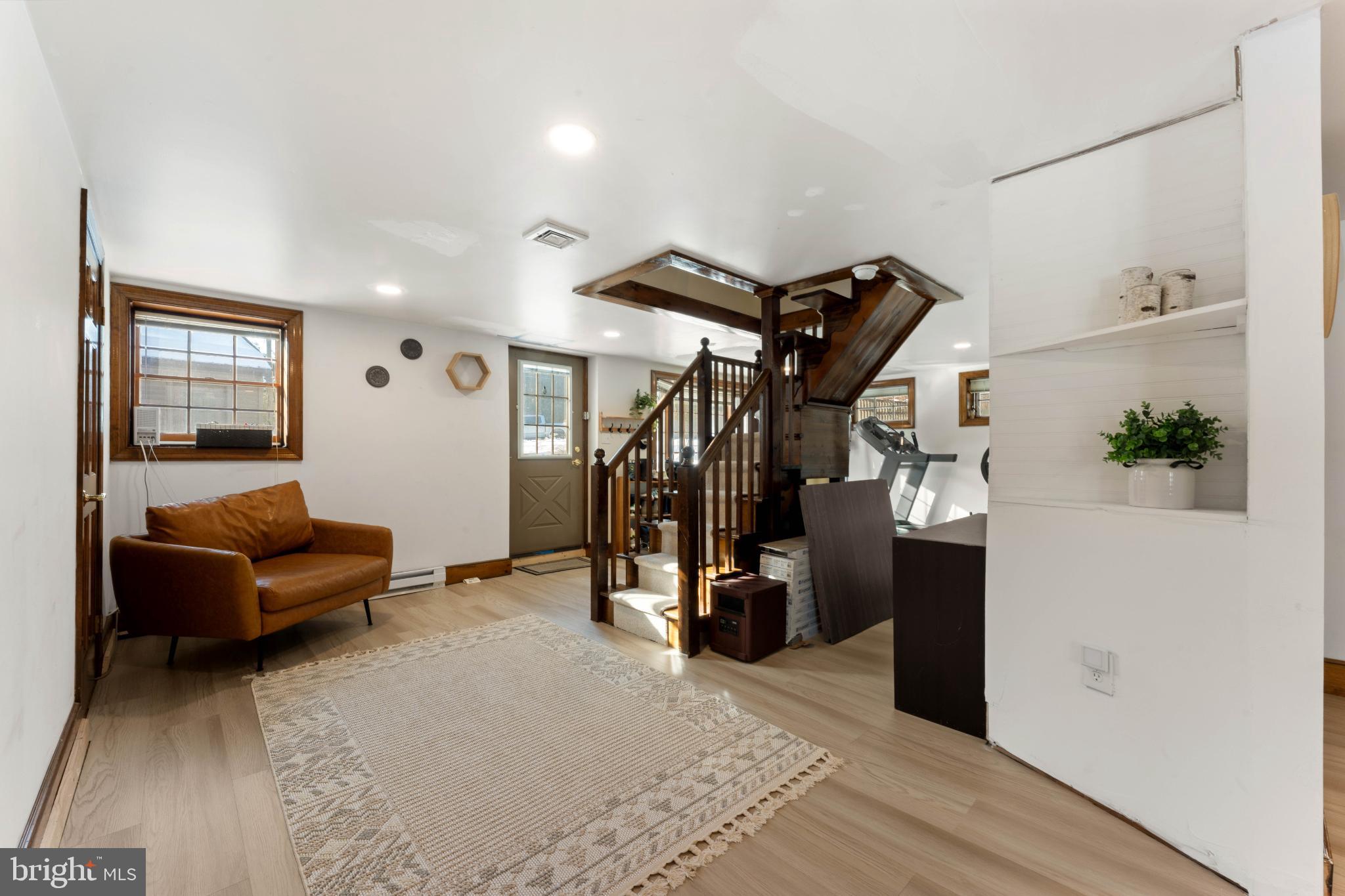 BOWMANS TOWER FARM - Residential