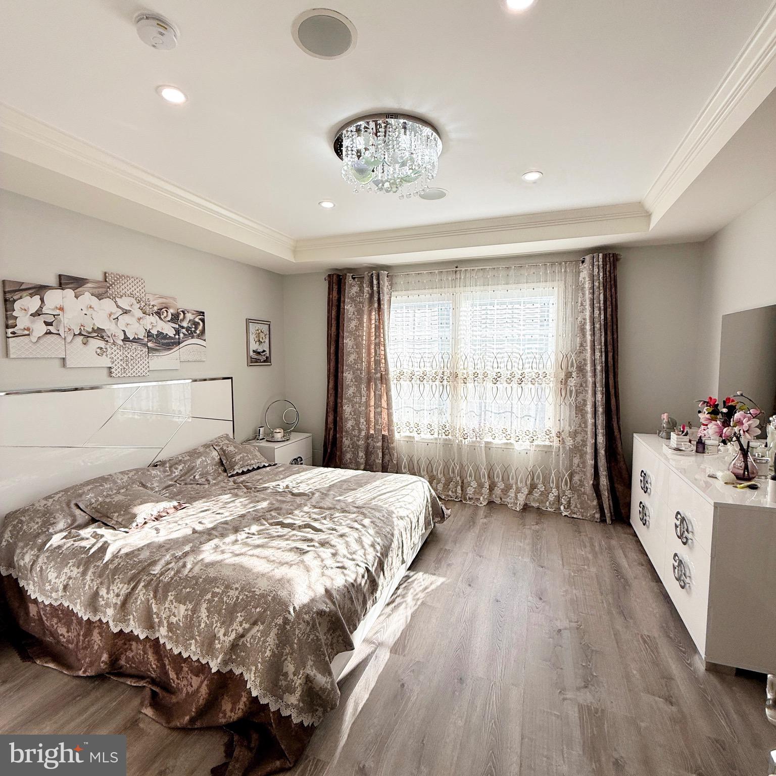 HASTINGS MARKETPLACE - Residential