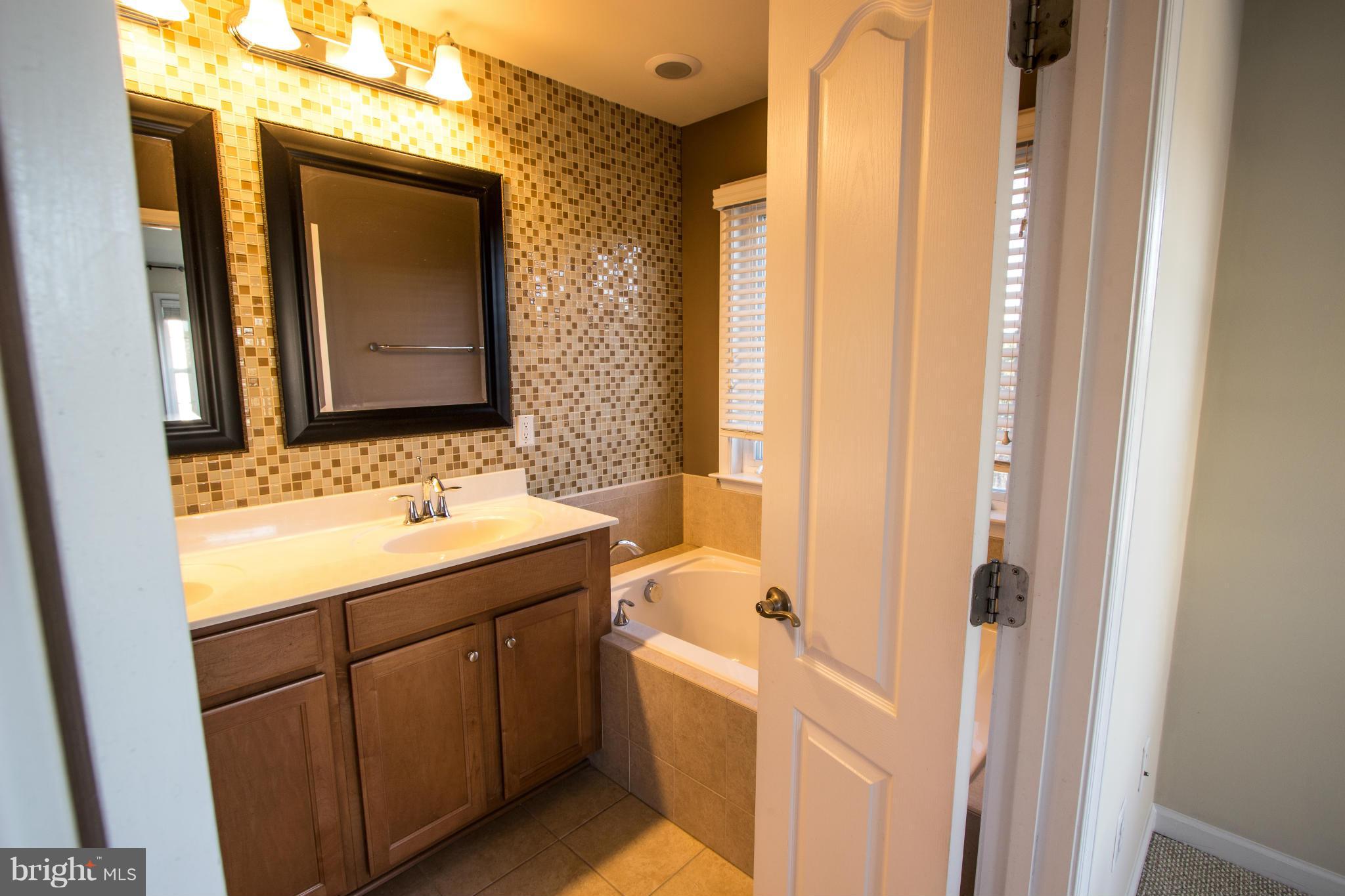 GOOSE CREEK VILLAGE SOUTH - Residential