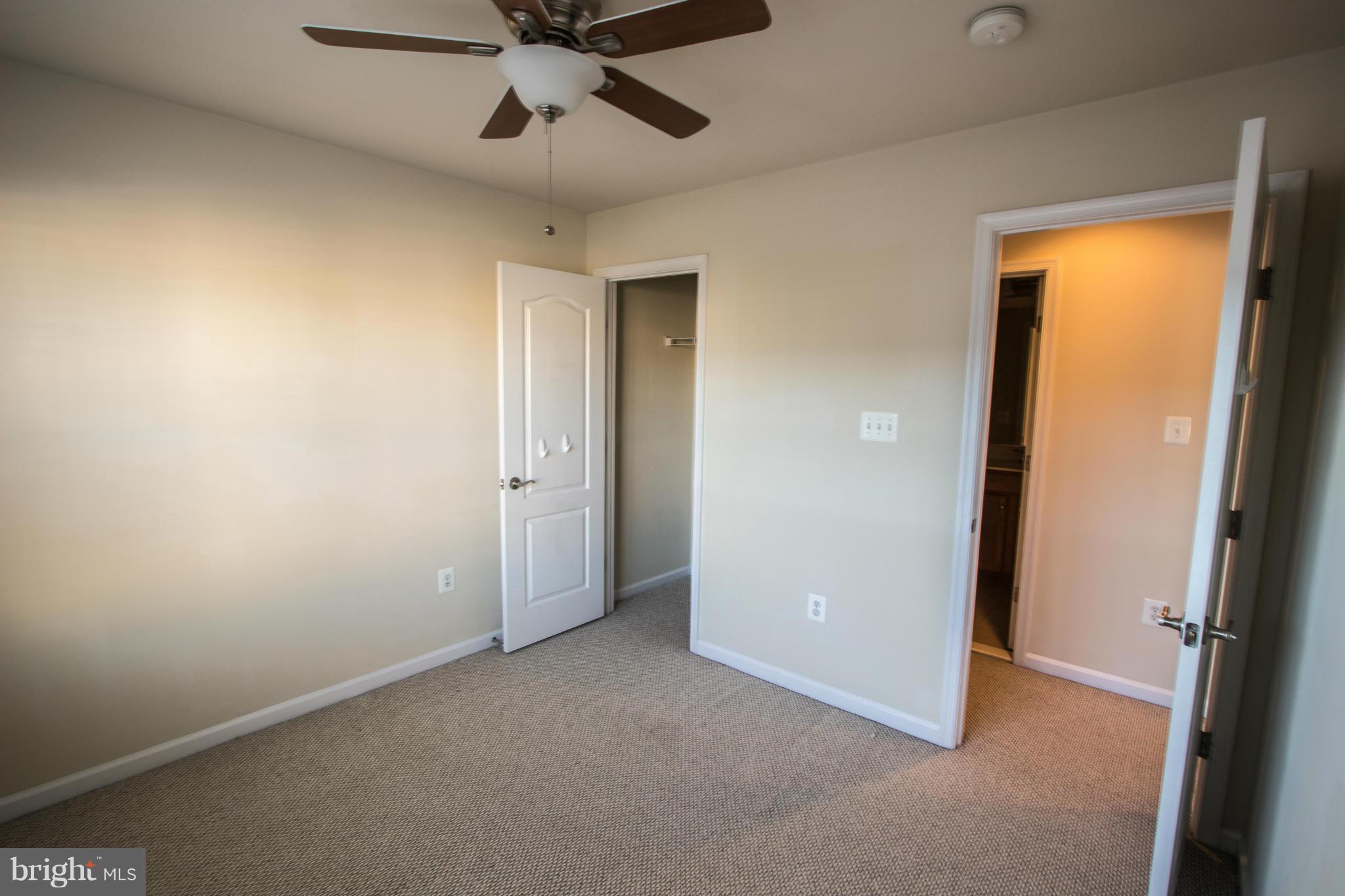 GOOSE CREEK VILLAGE SOUTH - Residential