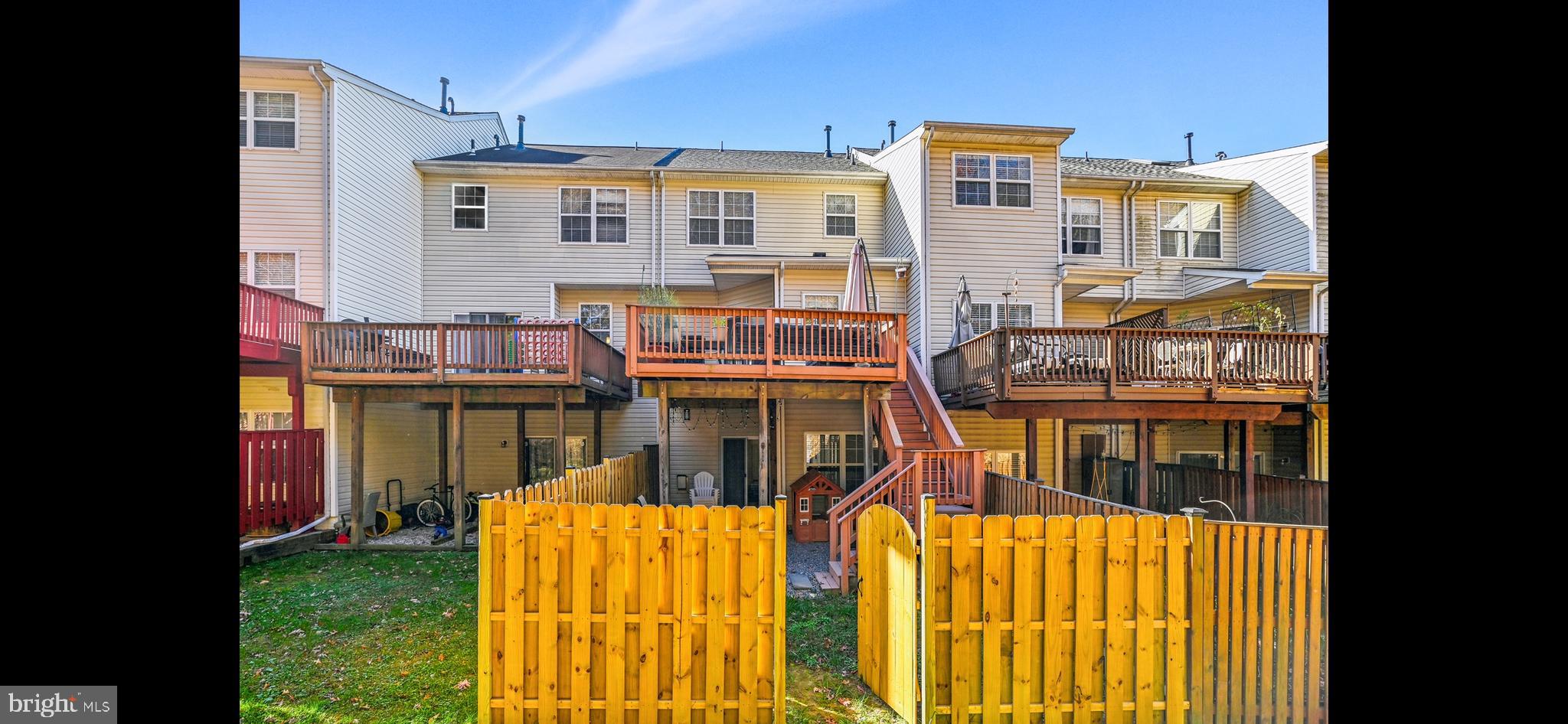 PINEY ORCHARD - Residential