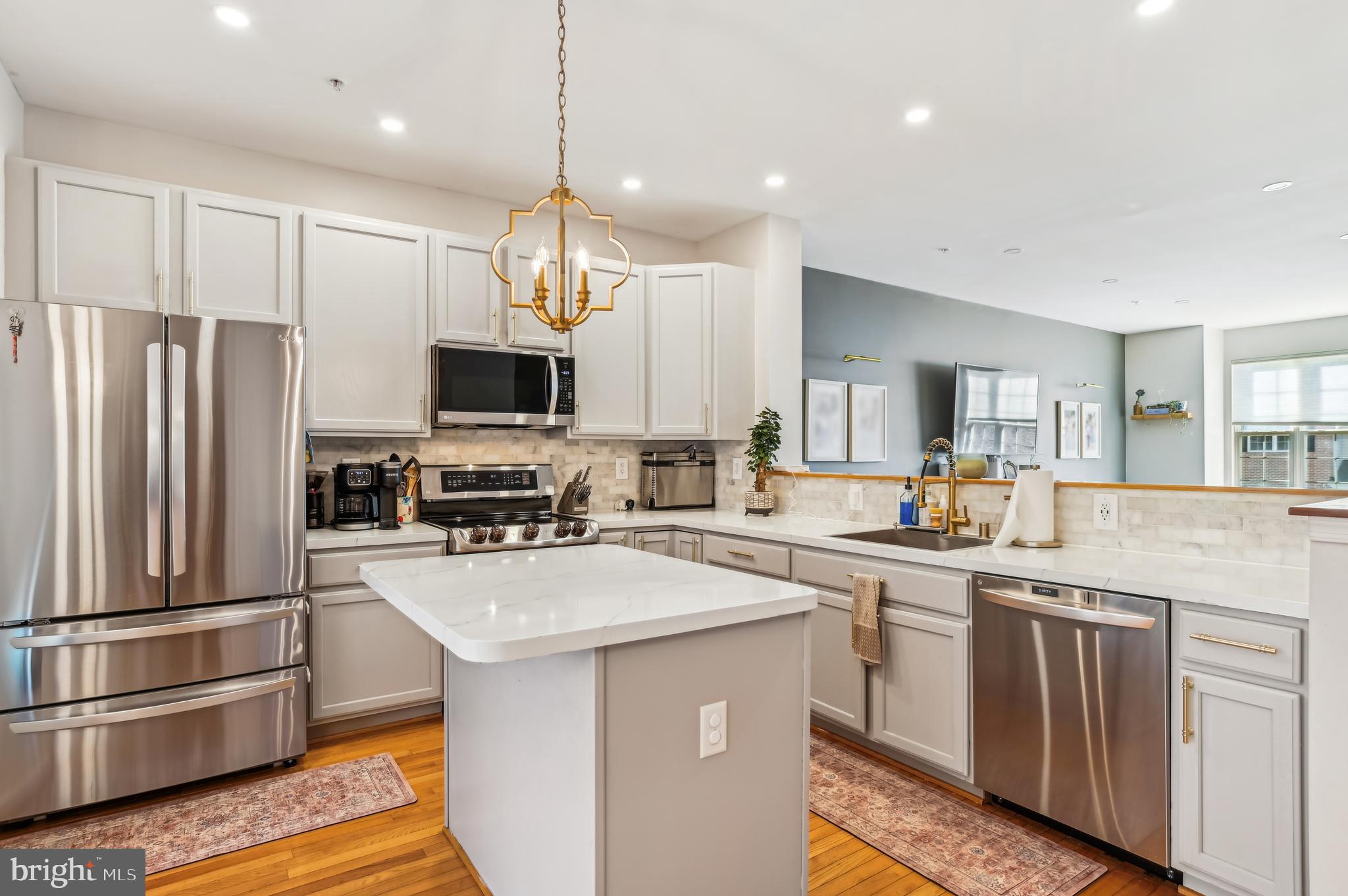 PINEY ORCHARD - Residential