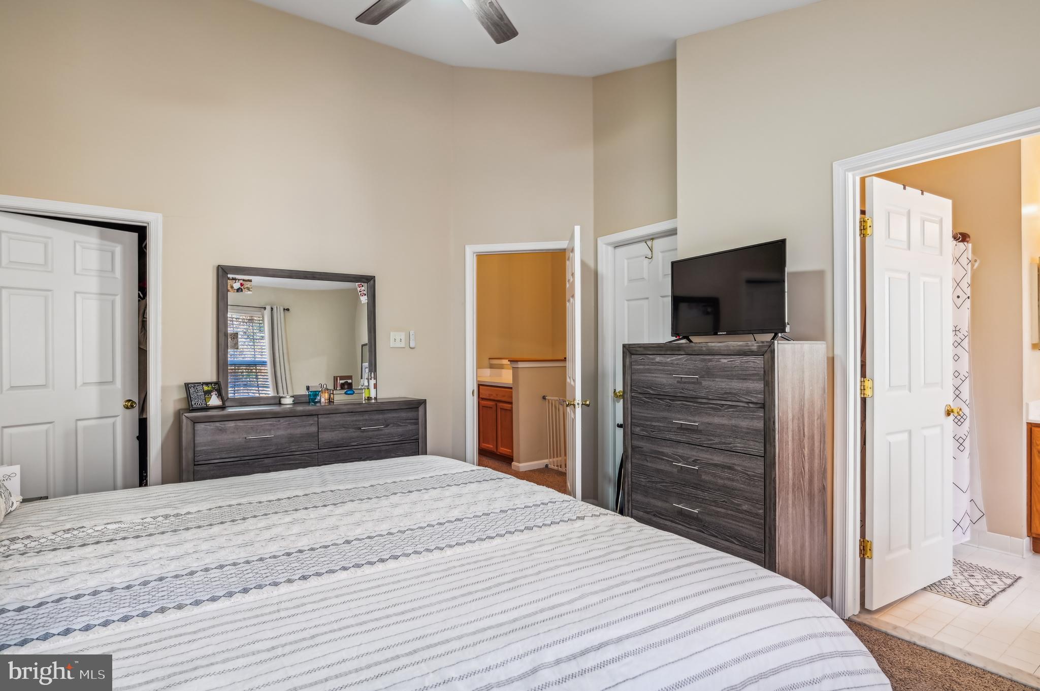 PINEY ORCHARD - Residential