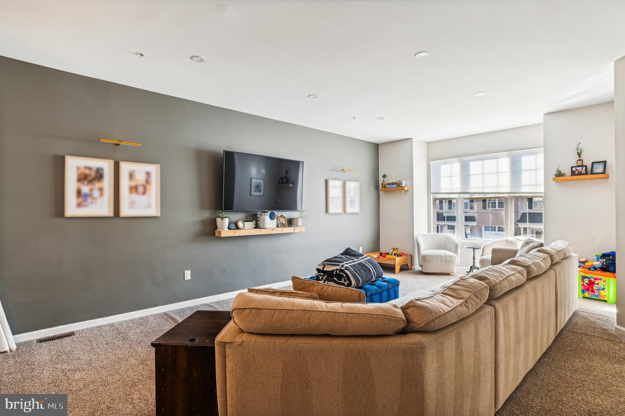 PINEY ORCHARD - Residential