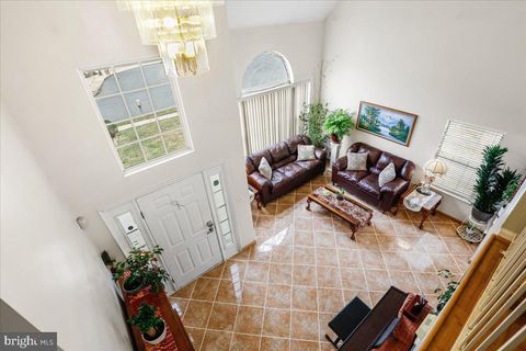 34 GATE LANE OLD BRIDGE NJ 08857