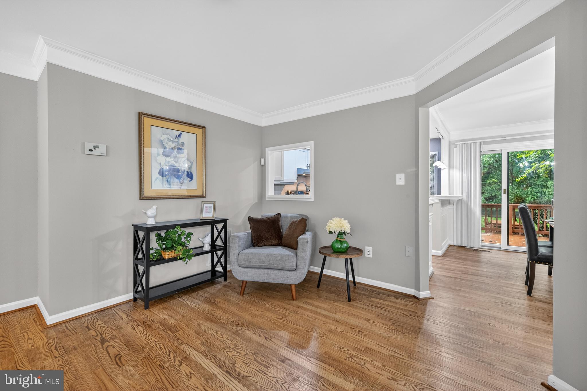COURTHOUSE WALK - Residential