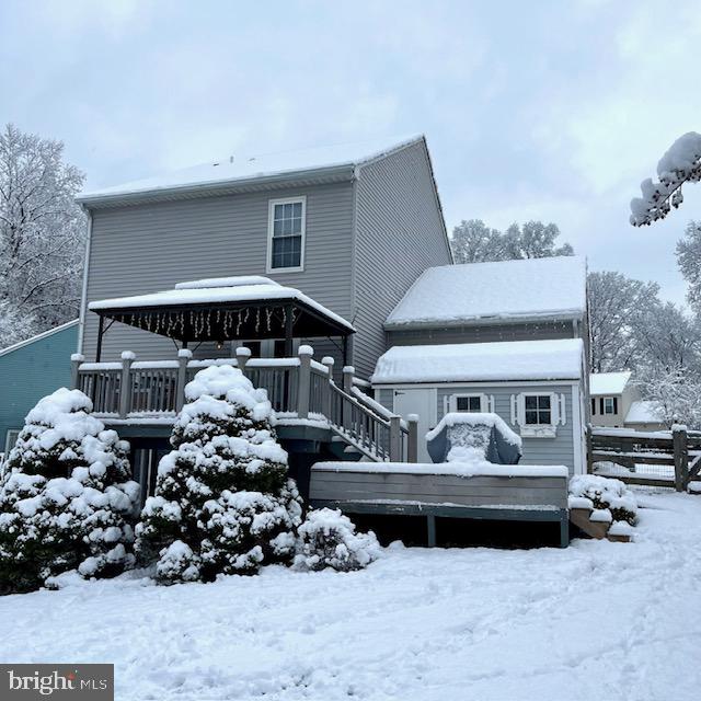 18 KINGS BRIDGE COURT