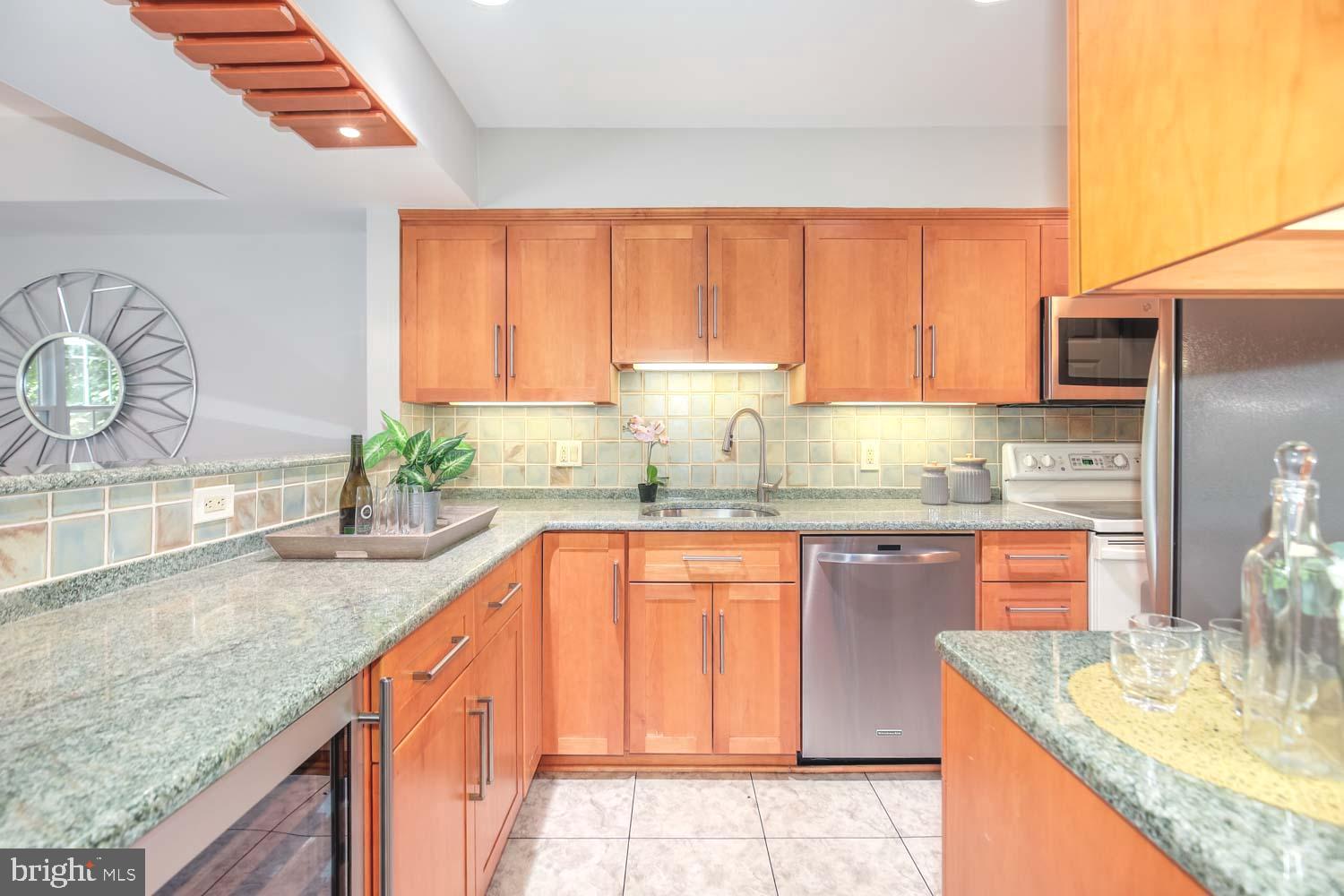 GABLES OF TUCKERMAN - Residential