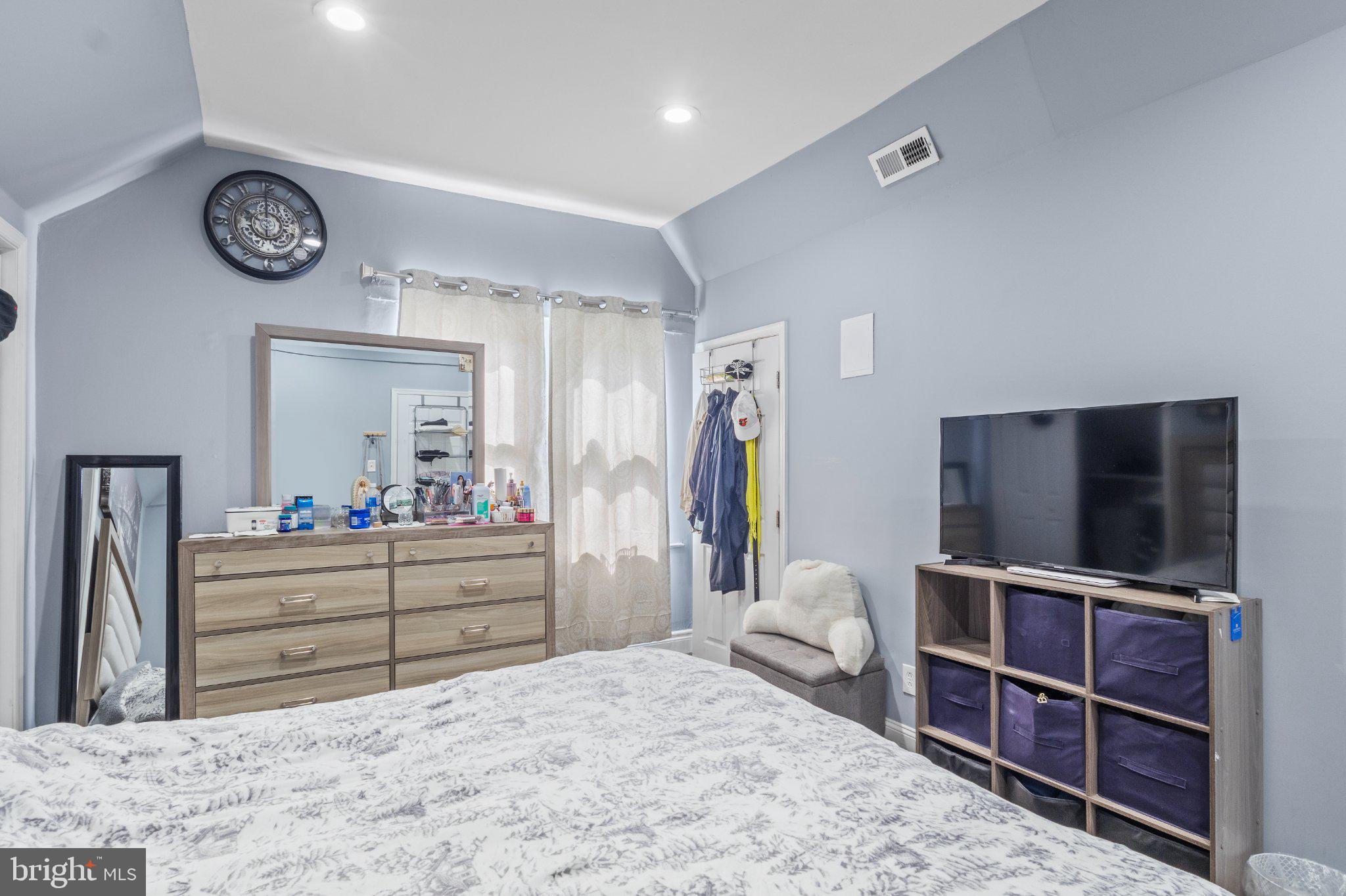 BROOKLYN PARK - Residential